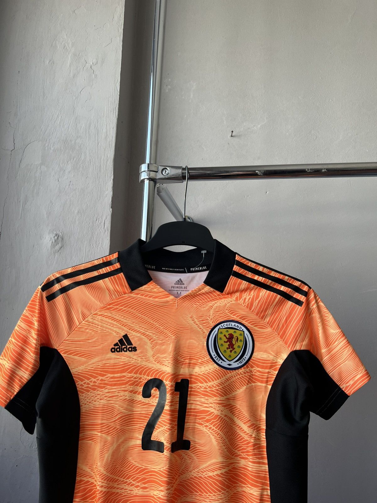 Adidas 2021 SCOTLAND #21 CUMINGS PLAYER ISSUED SOCCER JERSEY SHIRT Size M / US 6-8 / IT 42-44 - 5 Thumbnail