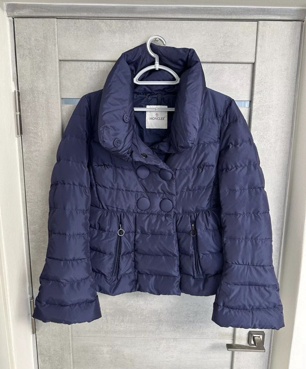 Moncler Moncler Kelly Giubbotto Puffer Down Jacket Short Size XS / US 0-2 / IT 36-38 - 1 Thumbnail