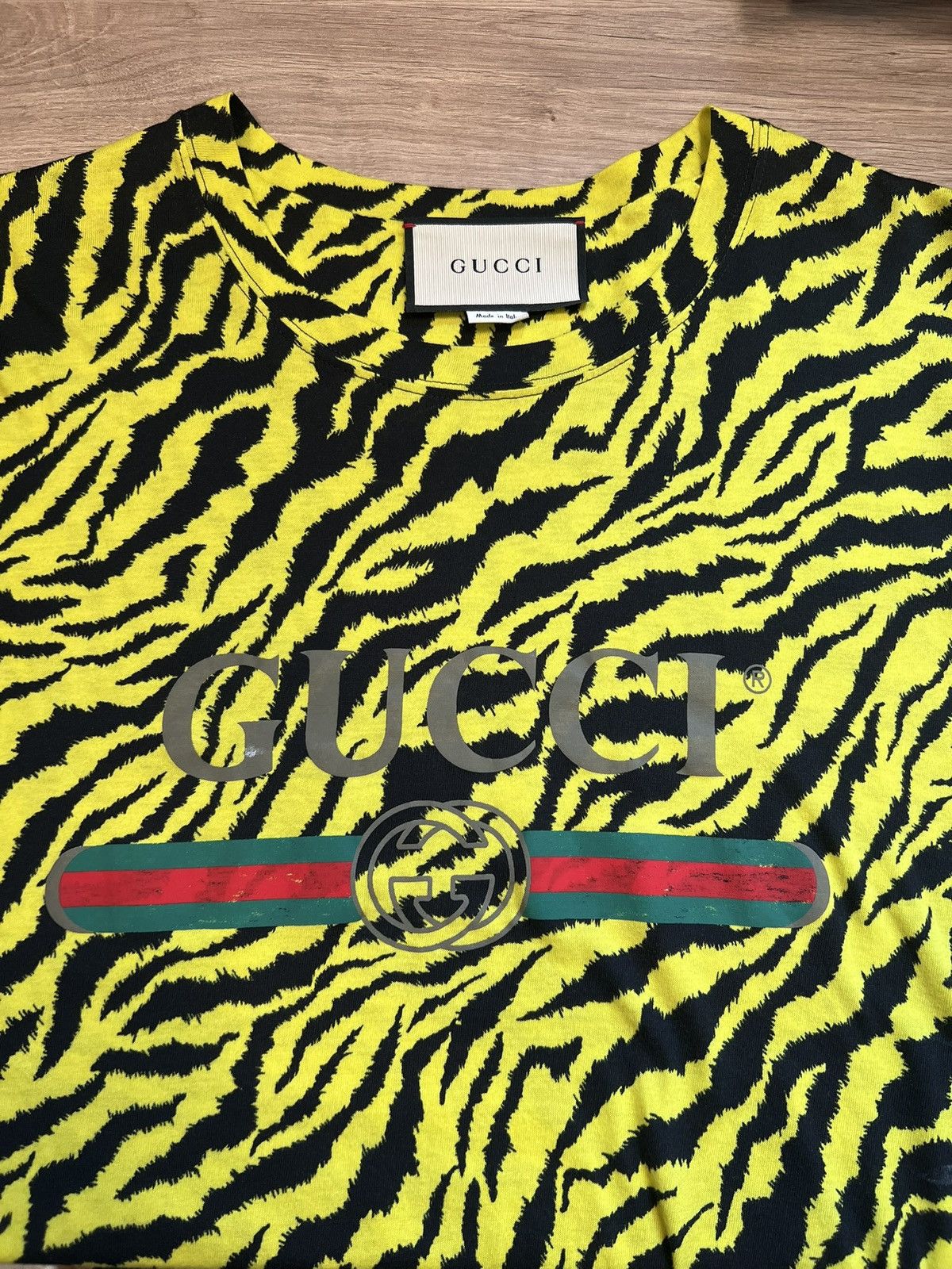 Gucci GUCCI - Vintage Neon Zebra Print Logo Size US S / EU 44-46 / 1 - 4 Thumbnail