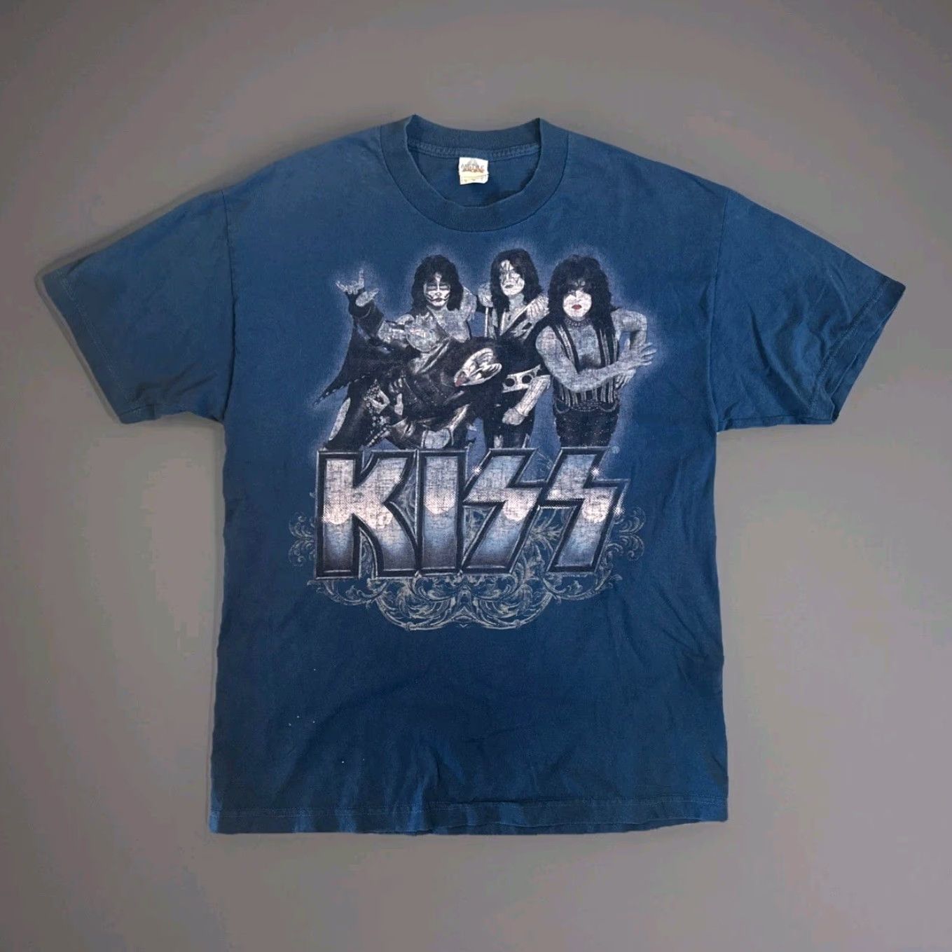 Vintage VINTAGE KISS T-Shirt Band Concert Destroyer Psycho Circus Tour 1998 L Blue Cotton Crew Short Sleeve Men Mens Size US L / EU 52-54 / 3 - 3 Thumbnail