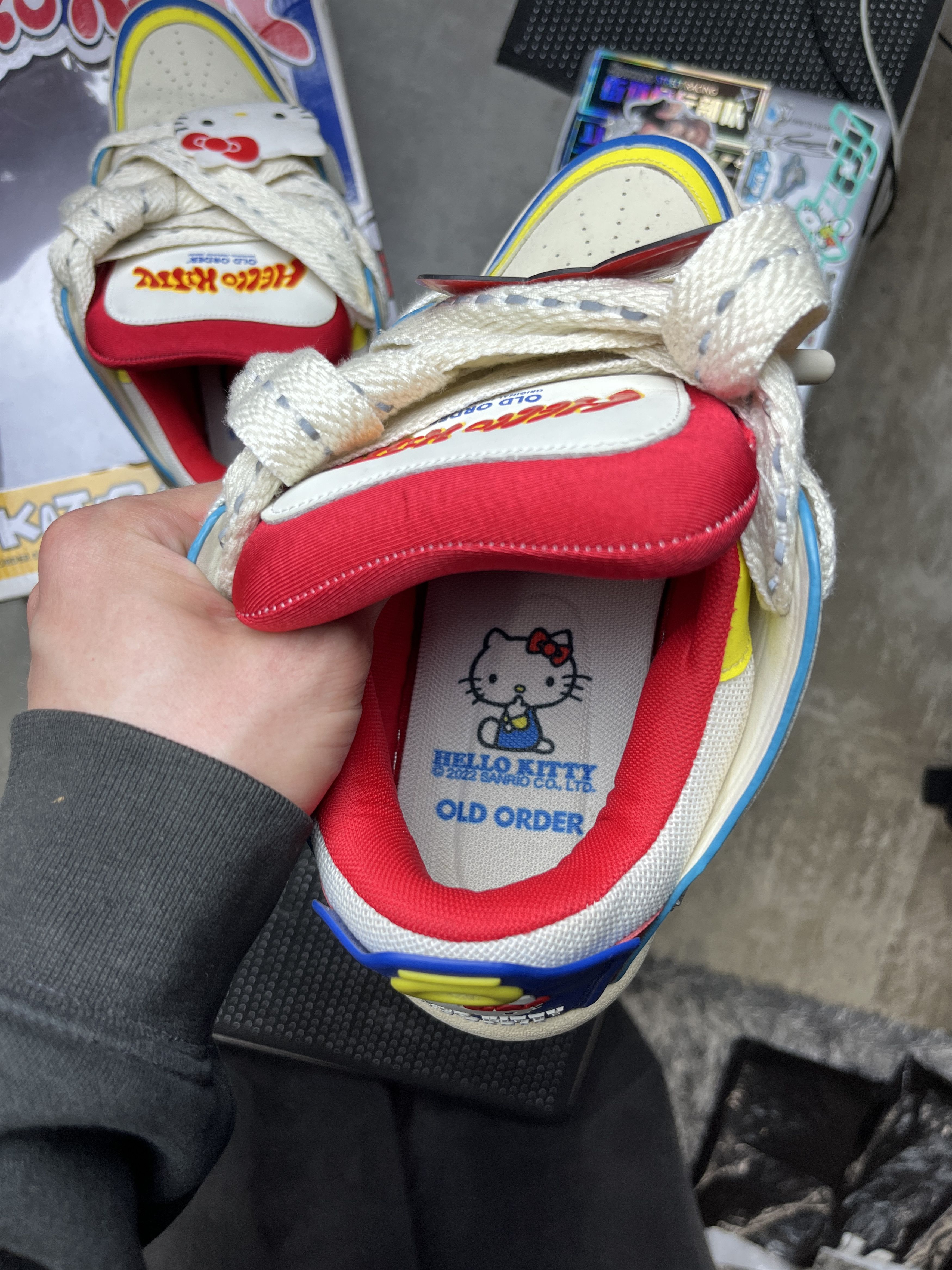 Other OLD ORDER X SANRIO HELLO KITTY SKATER 001 - 5117 Size US 10 / EU 43 - 5 Thumbnail