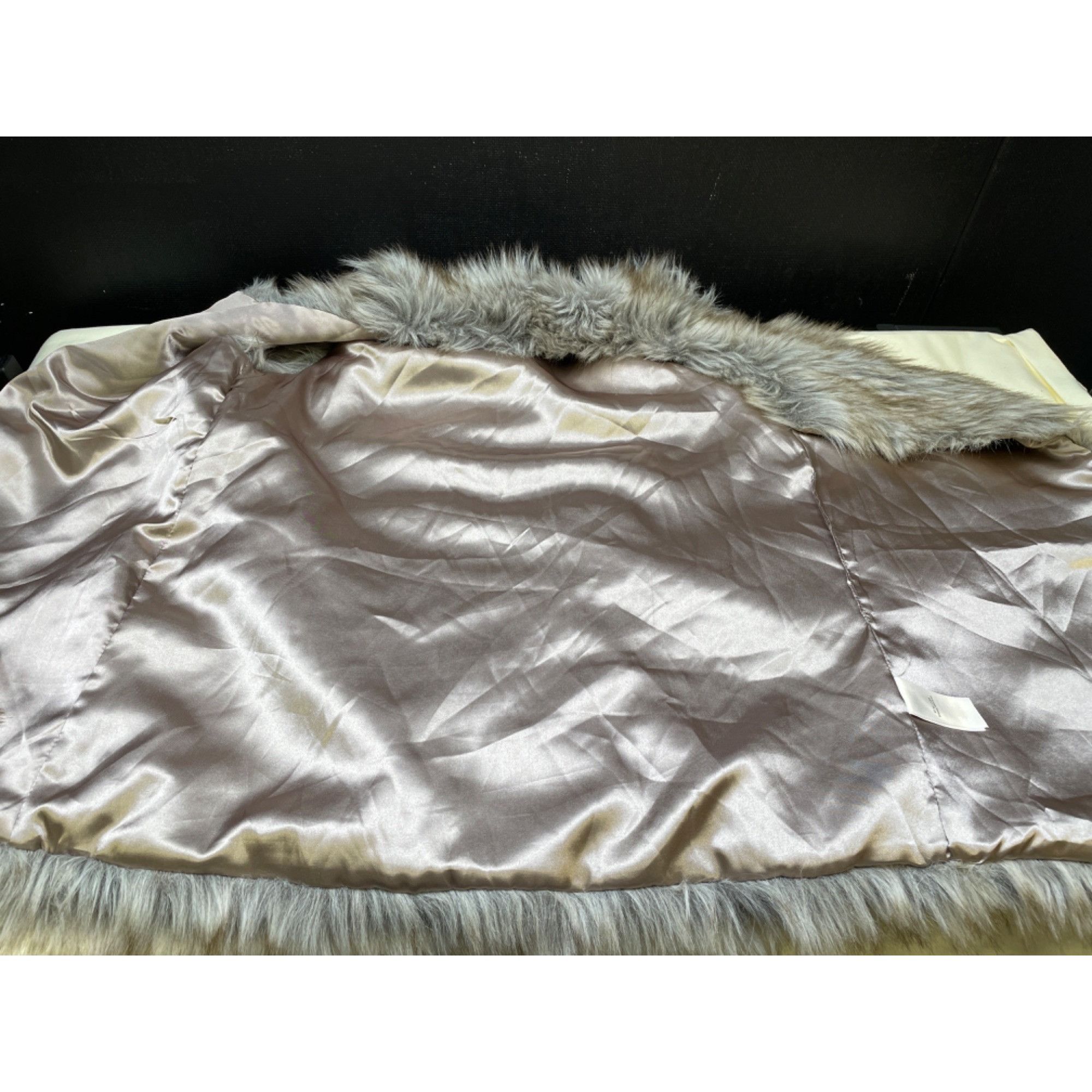 Rachel Zoe Rachel Zoe Women's Faux Fur Vest Brown/Gray Size M SKU 5746 Size M / US 6-8 / IT 42-44 - 6 Thumbnail