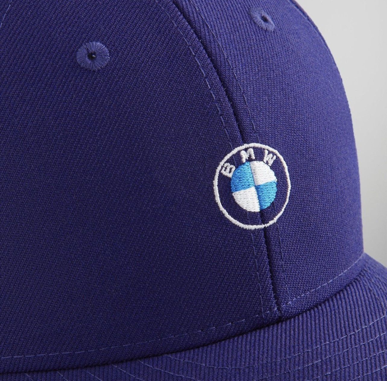 BMW × Kith Kith BMW New Era Low Profile 59FIFTY Fitted - Techno Violet Size ONE SIZE - 5 Thumbnail