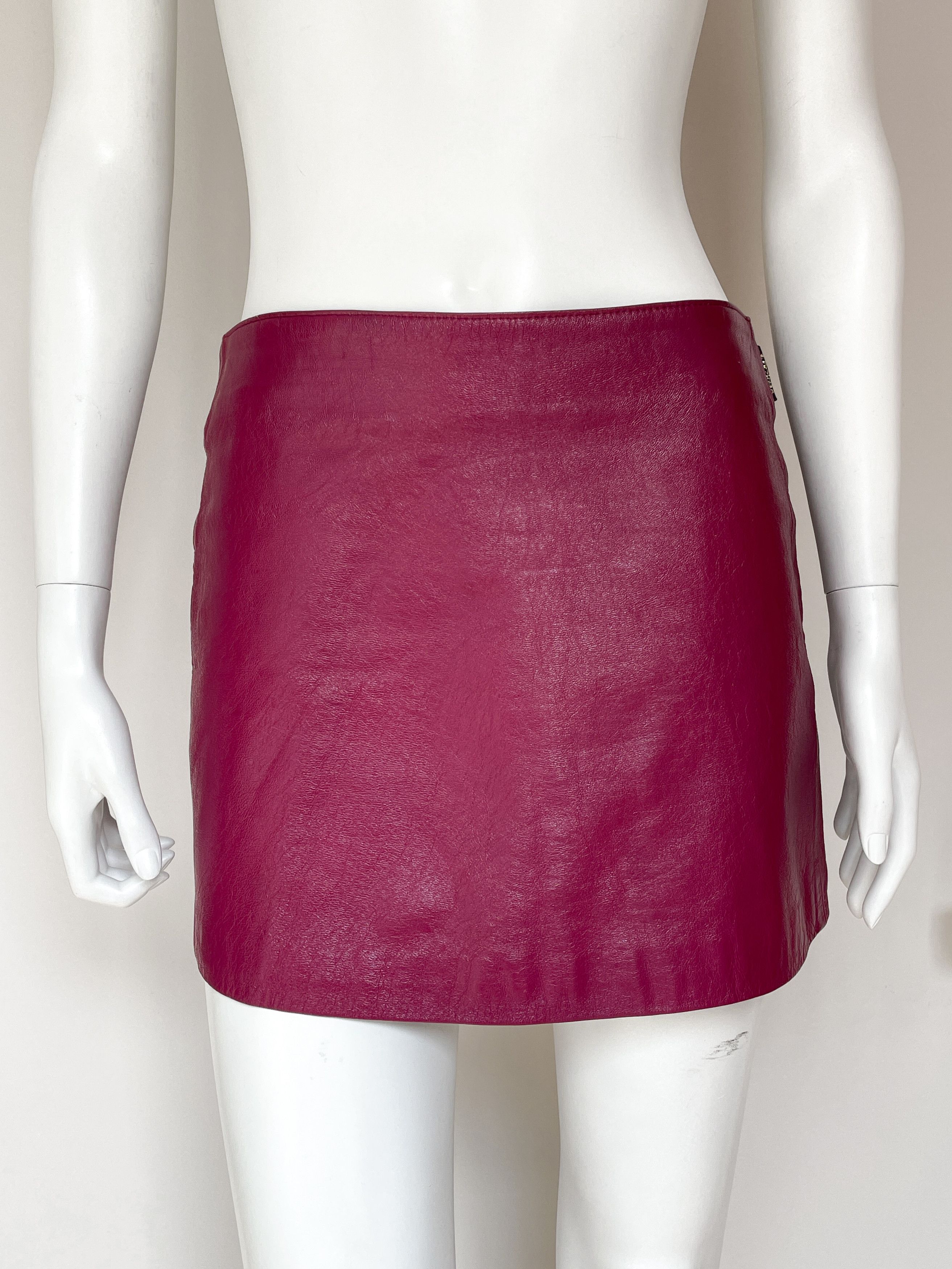 Versace Jeans Couture burgundy leather skirt Size 25" / US 0 / IT 36 - 1 Thumbnail