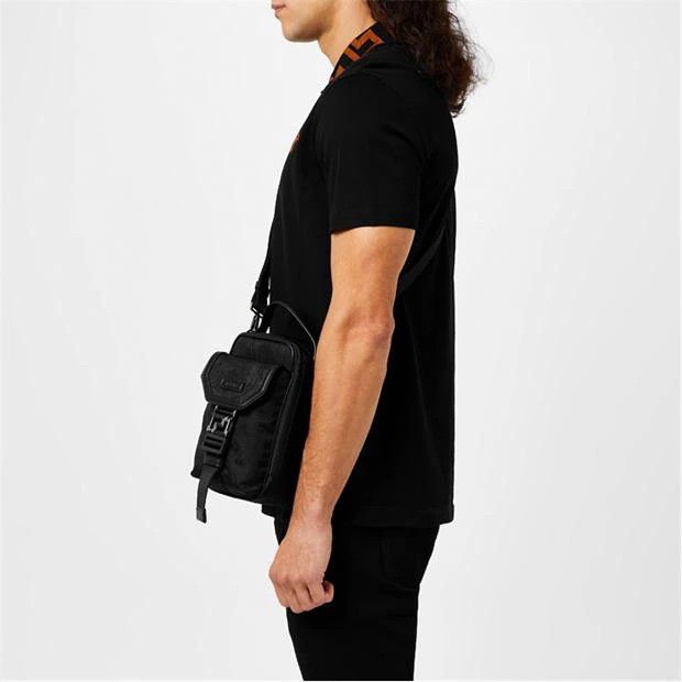 Versace o1g2r1mq0824 Polo Shirts in Black Size US L / EU 52-54 / 3 - 5 Thumbnail