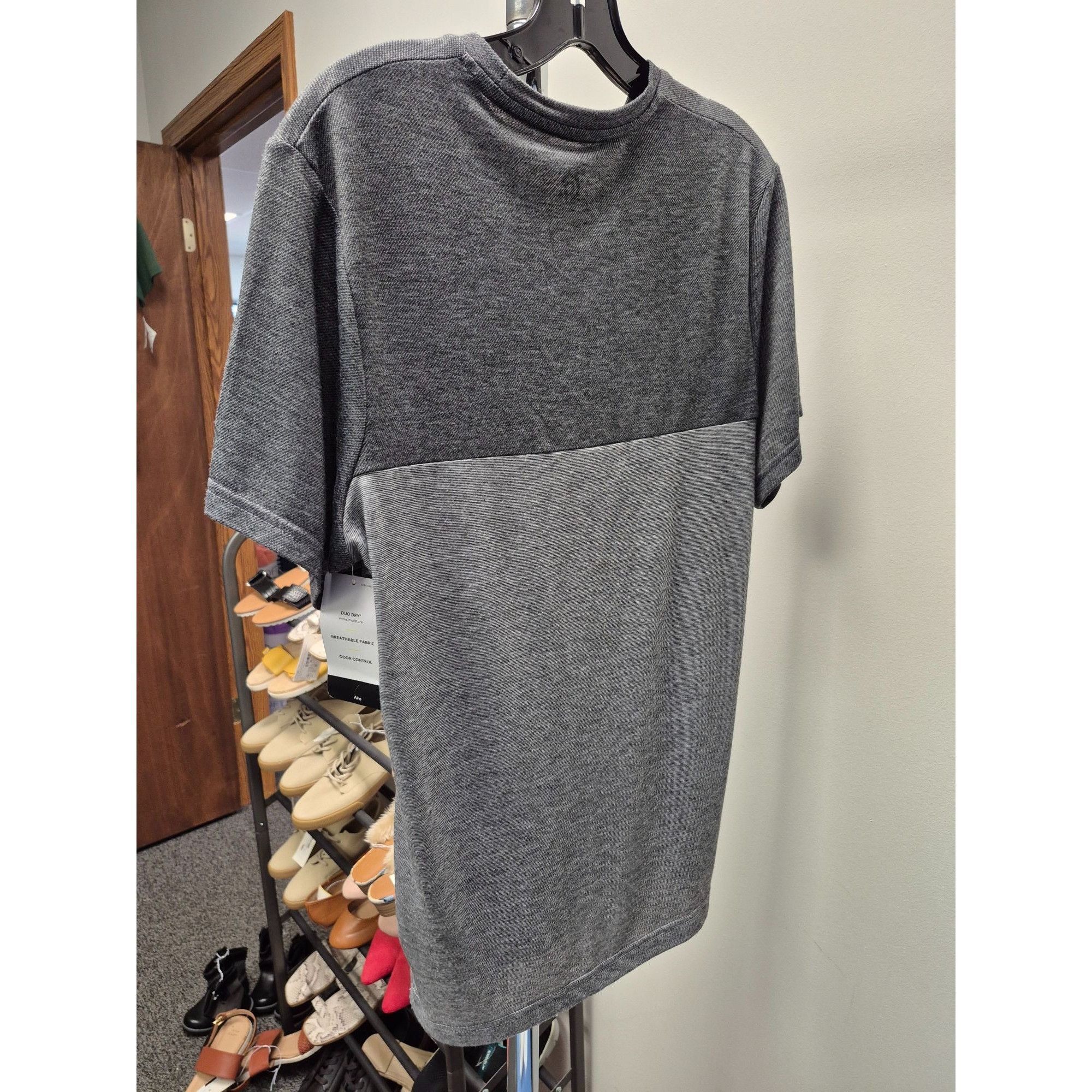 Other Champion Airo Duo Dry Gray T-Shirt S Lightweight Breathable Size US S / EU 44-46 / 1 - 8 Thumbnail