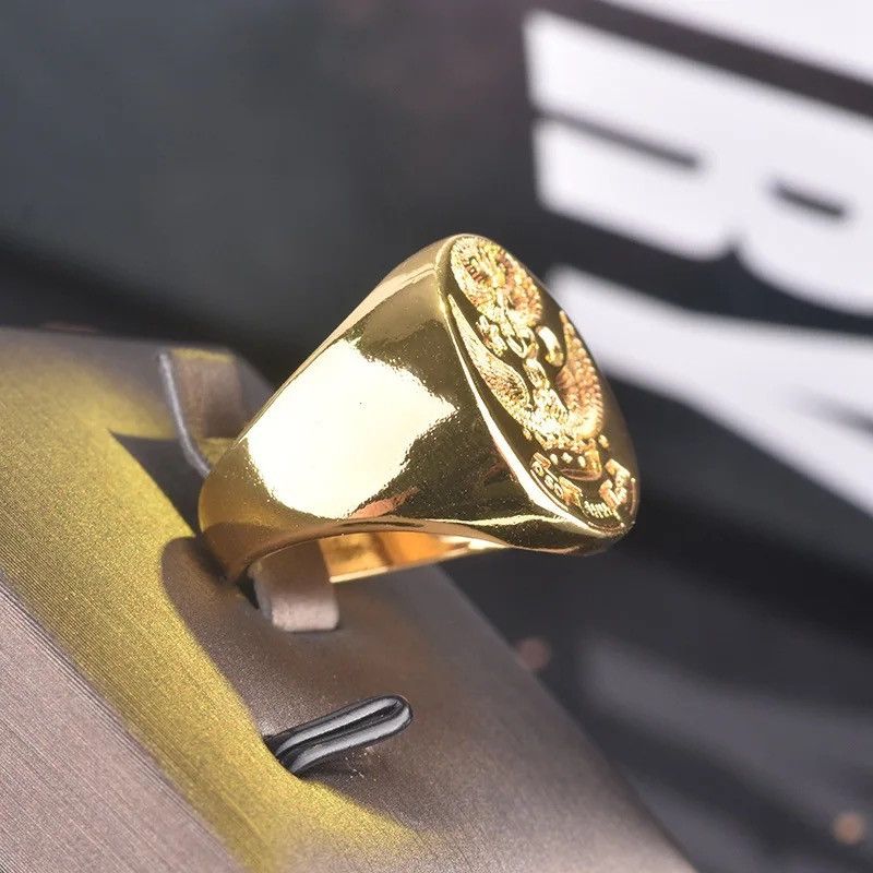 Jewelry × Vintage Classic Vintage Men's Gold Plated Jewelry Royal Noble Size ONE SIZE - 2 Thumbnail