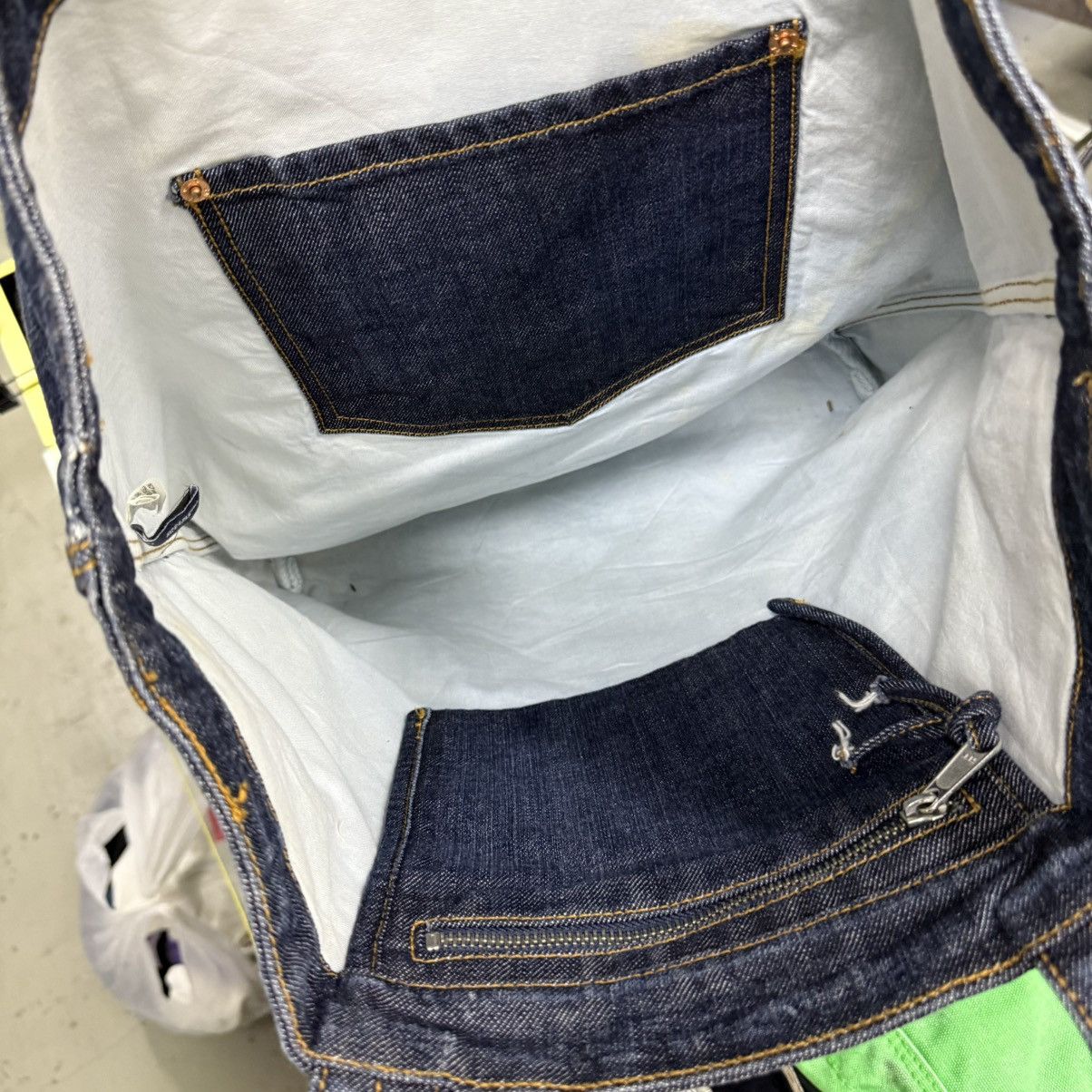Gap Gap Denim Limited Edition Tote Bag Size ONE SIZE - 6 Thumbnail