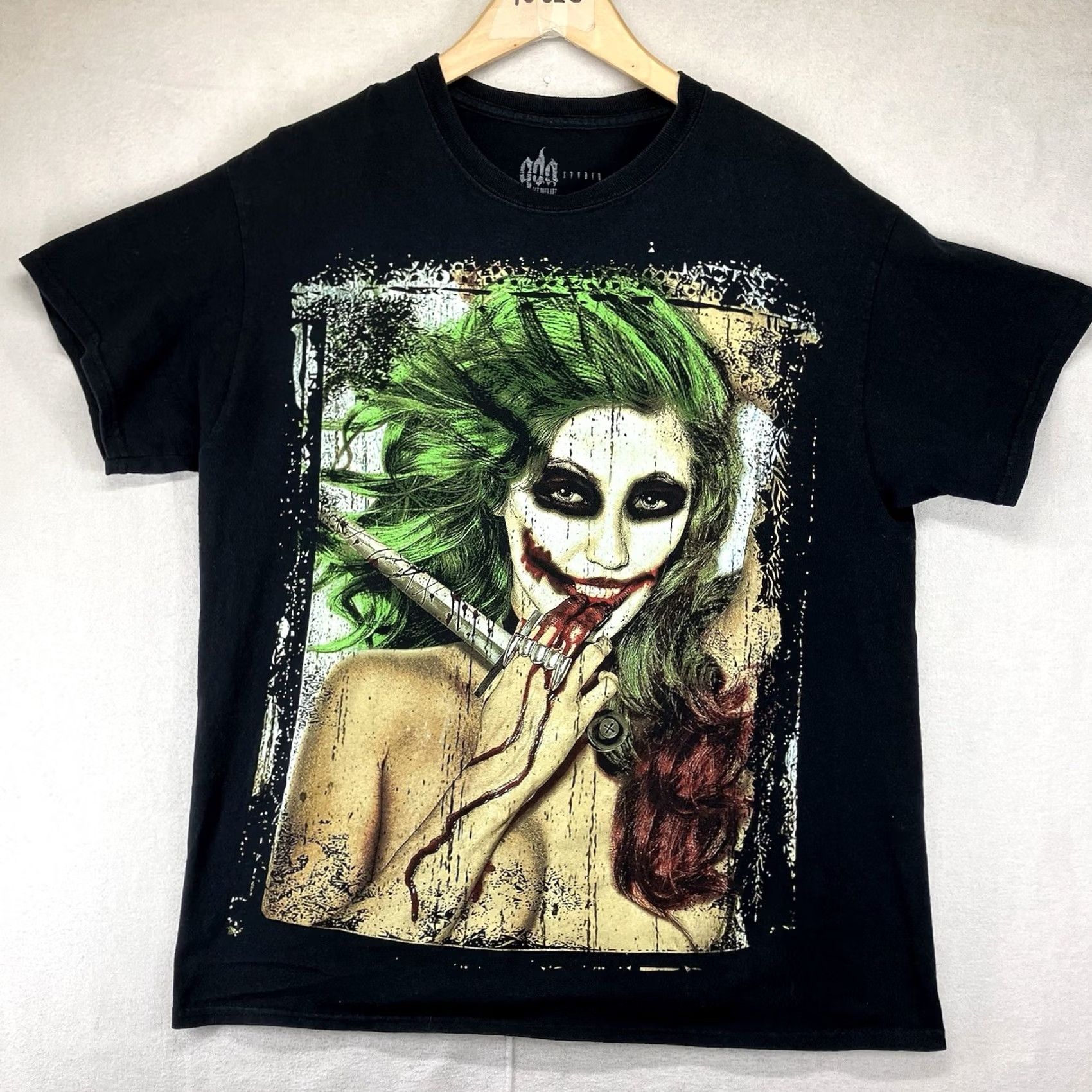 Vintage Vintage Y2K Streetwear Shirt - Medium Female Joker Clown Harley Graphic Tee Size US M / EU 48-50 / 2 - 2 Thumbnail
