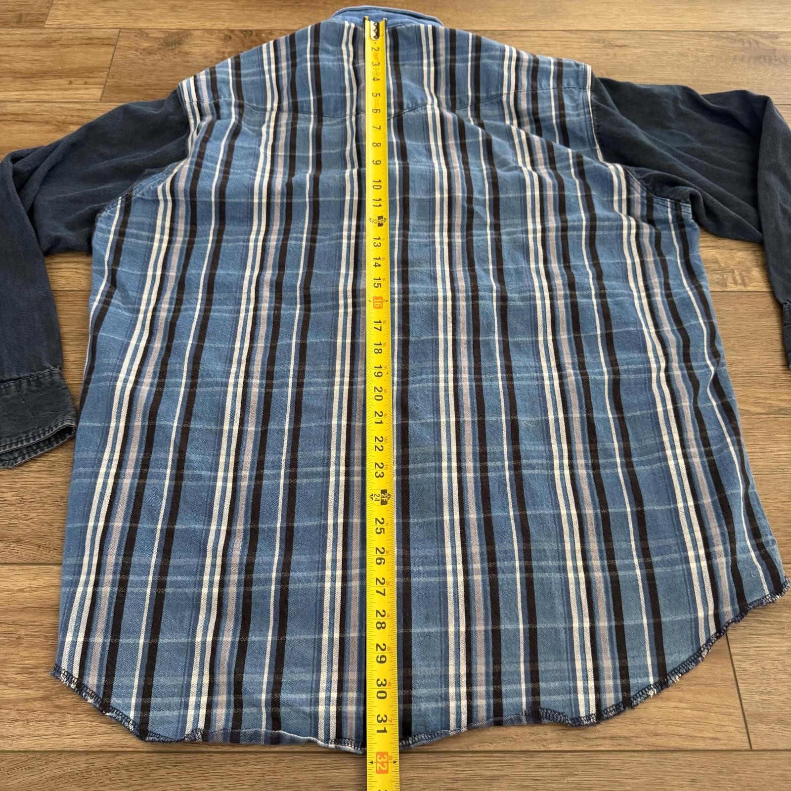 Wrangler Vintage Wrangler Western Denim Brushpopper Shirt Cowboy Size US XL / EU 56 / 4 - 7 Thumbnail