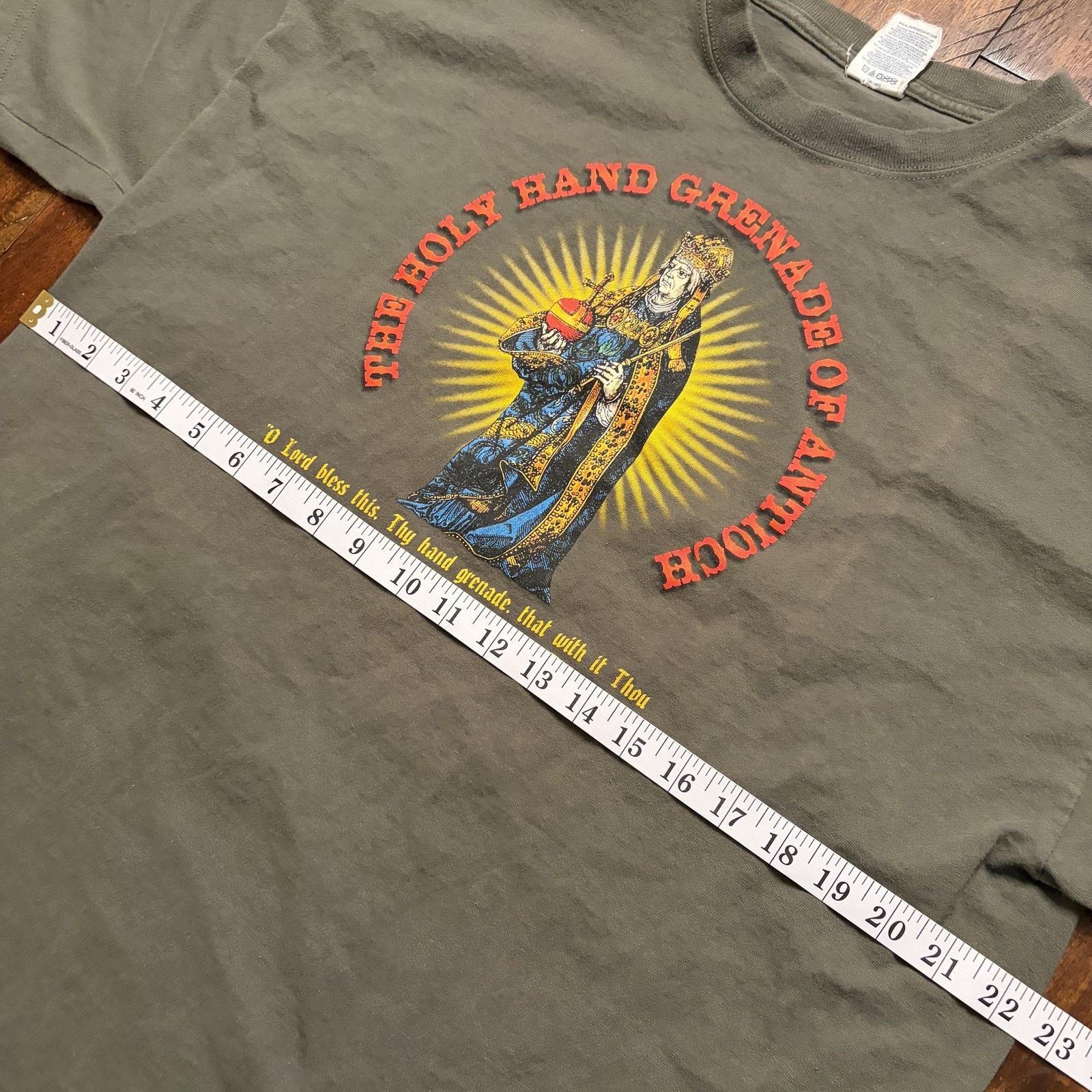 Gildan Monty Python Holy Grail Shirt XL Green Gildan Holy Grenade Size US XL / EU 56 / 4 - 7 Thumbnail
