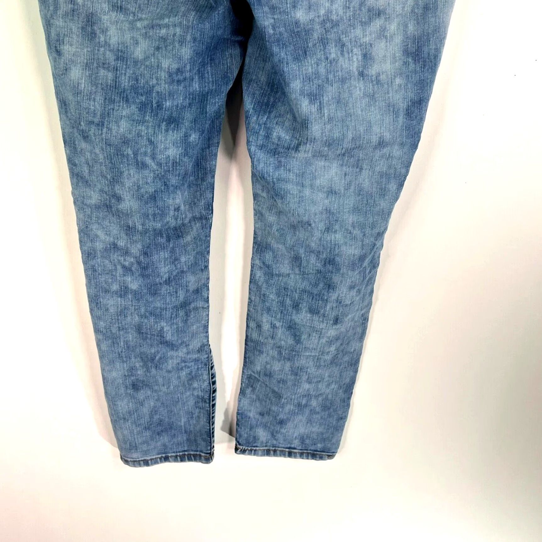Apt. 9 Apt. 9 Women's Straight Leg Stone Wash Denim Jeans Size 10 Blue 36W 29L 90s Bohemian Size 32" / US 10 / IT 46 - 6 Thumbnail
