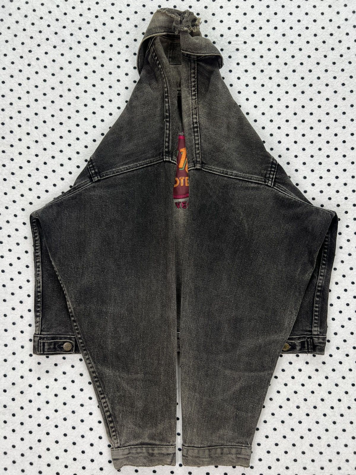 Hard Rock Cafe × Vintage Vintage Hard Rock Cafe Dirty Distressed Denim Jacket Size US L / EU 52-54 / 3 - 6 Thumbnail