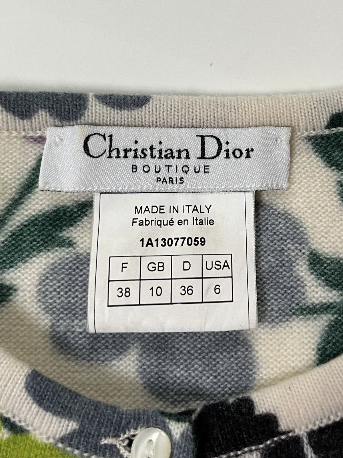 Dior CHRISTIAN DIOR Fall Winter 2001 Floral Print Knit Cardigan Size S / US 4 / IT 40 - 4 Thumbnail