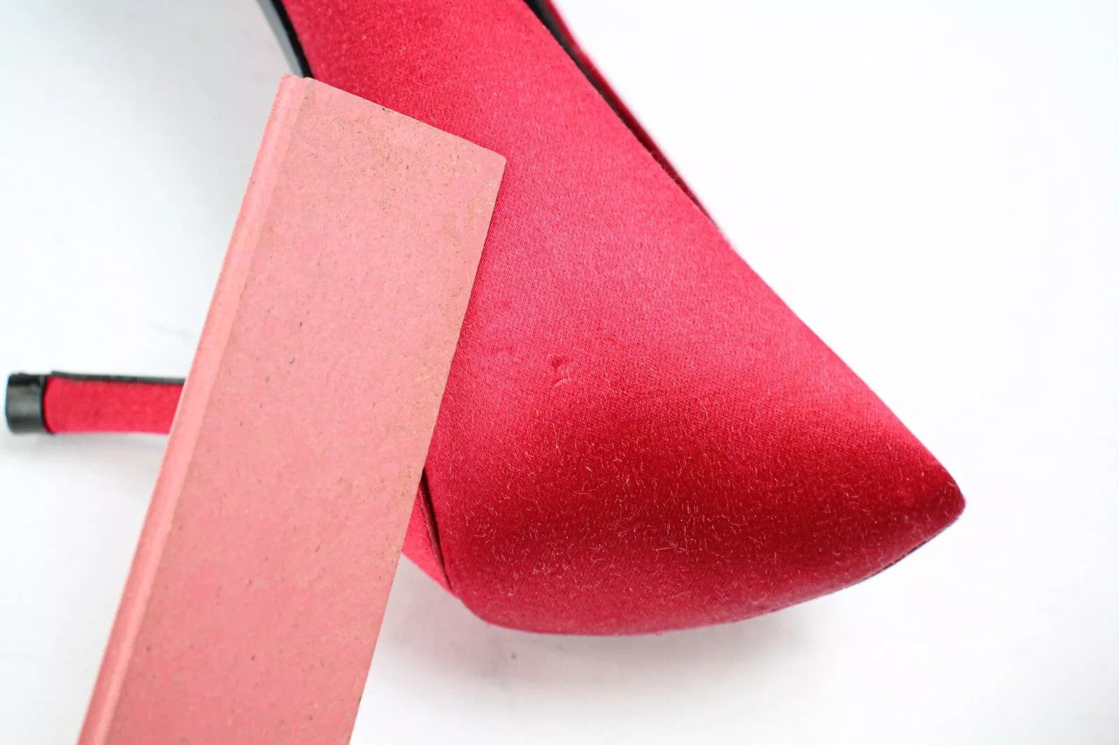 Roger Vivier ROGER VIVIER Women's EU 38 Crystal Flower Red Satin Heels Size US 8 / IT 38 - 13 Thumbnail