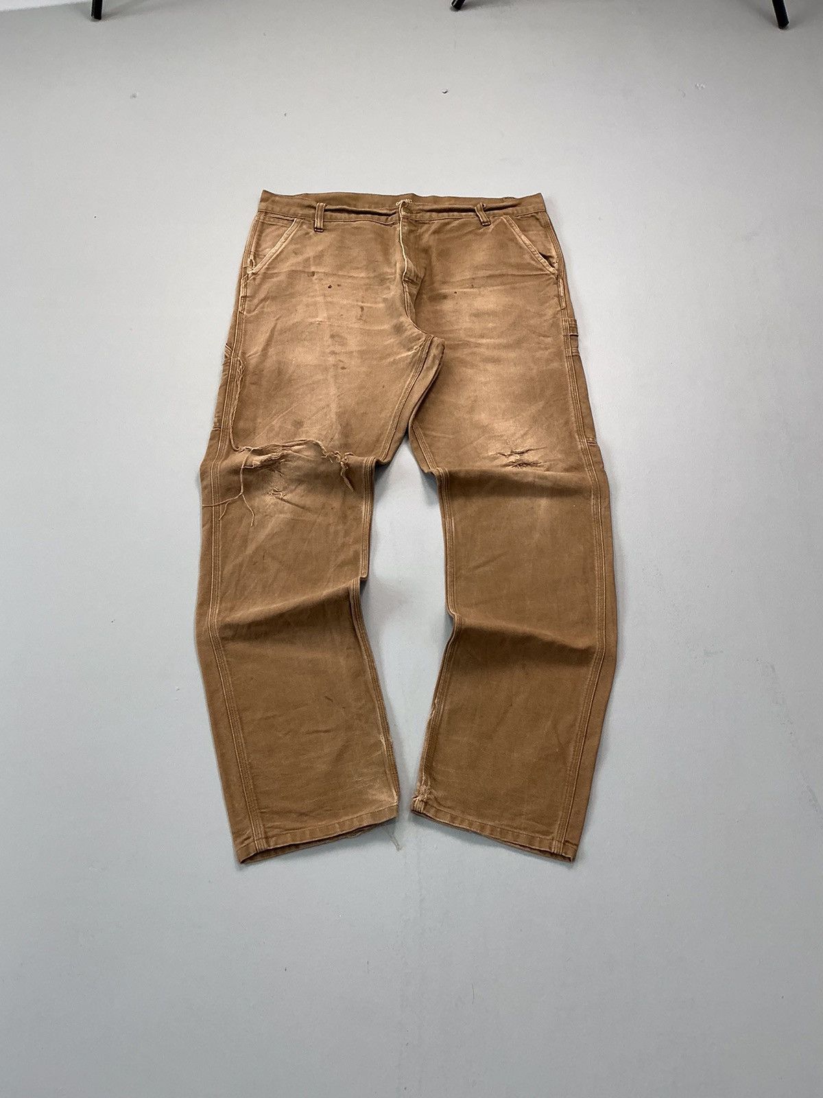 Carhartt Wip Vintage faded Carhartt carpenter damaged denim Size US 40 / EU 56 - 1 Thumbnail