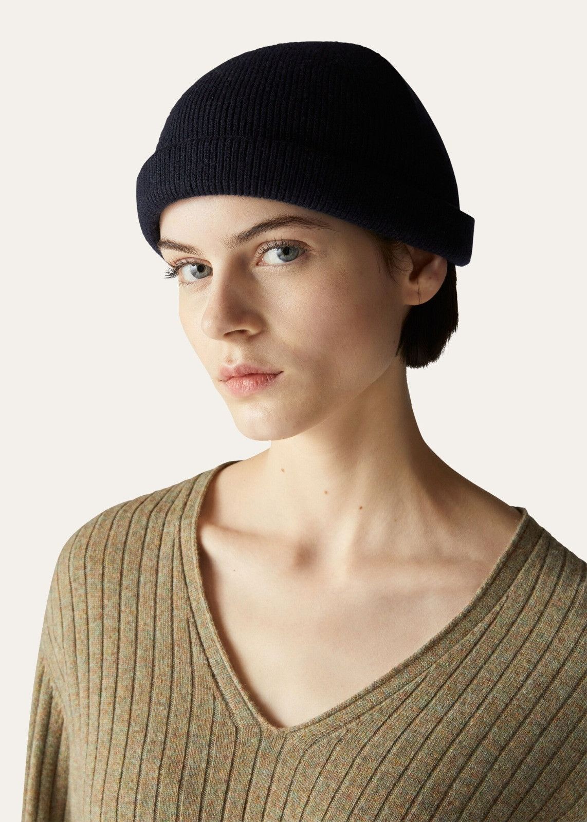 Loro Piana o1srvl11e0325 FAN2724 Size: OS Cap / Hat in Navy Blue Size ONE SIZE - 3 Thumbnail