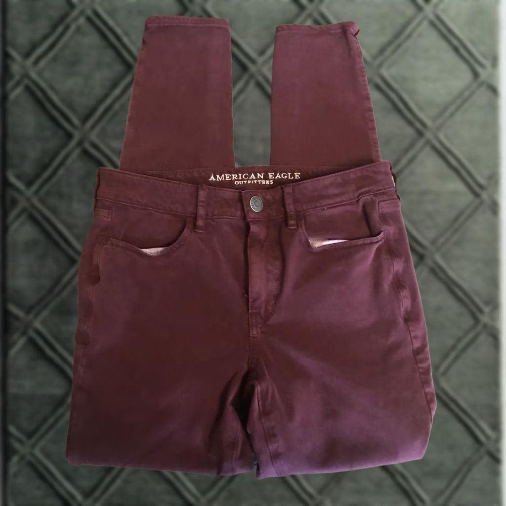 American Eagle Outfitters VINTAGE? No. American Eagle Outfitters Skinny Jeans Women 6 Burgundy Regular Denim Cotton Stretch Jeggings 28" Inseam Size 28" / US 6 / IT 42 - 1 Thumbnail