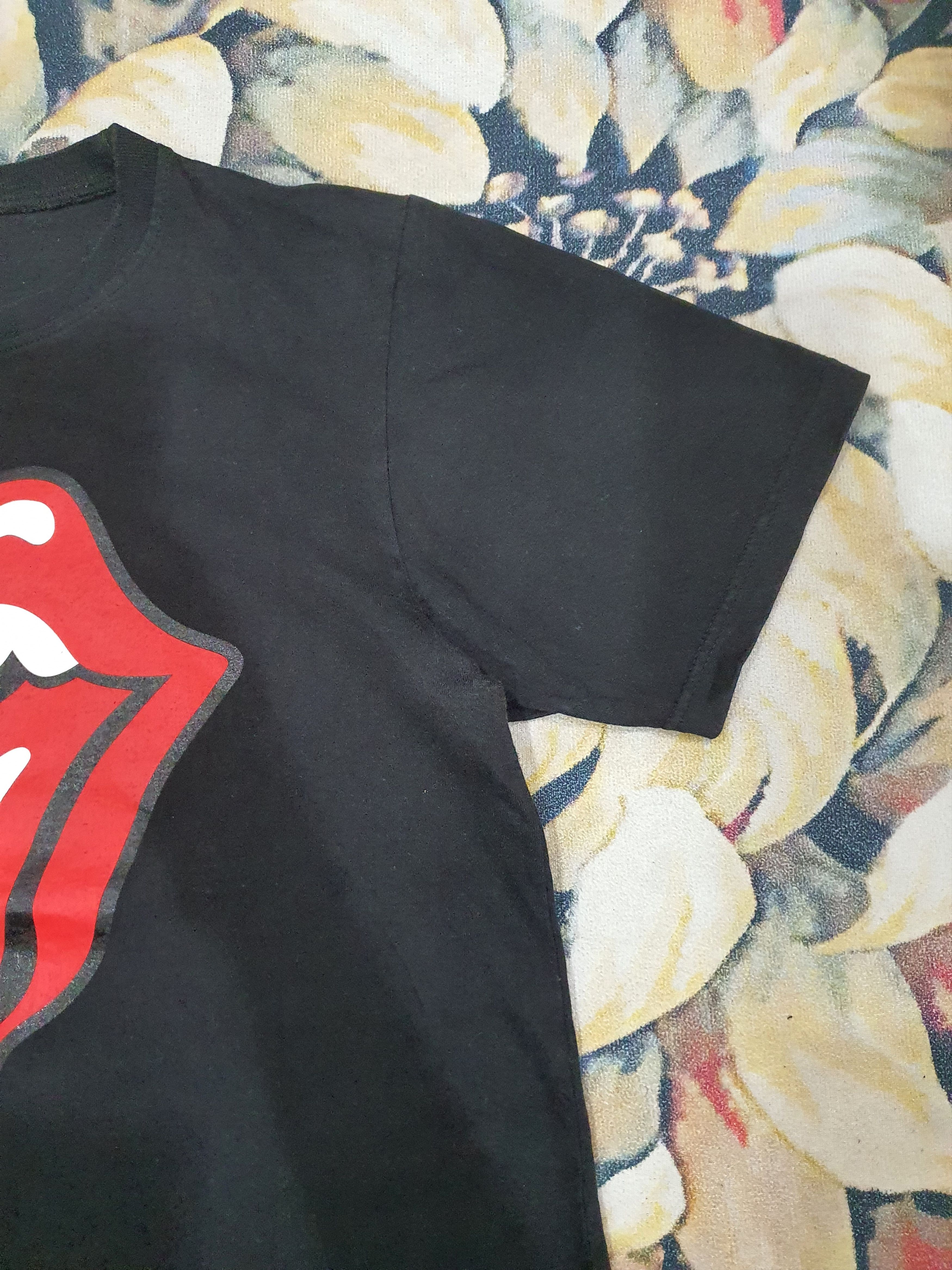 Band Tees Rolling Stones "Classic Tongue" t-shirt Size US M / EU 48-50 / 2 - 6 Thumbnail