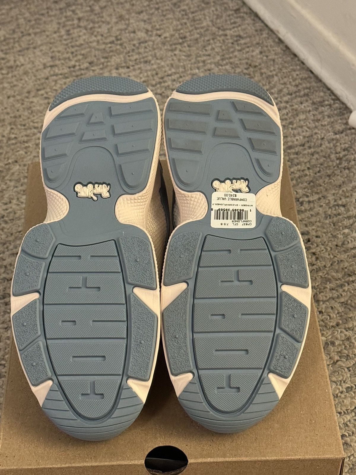 Coach Coach Strider Shoes size US 7.5W Size US 7.5 / IT 37.5 - 6 Thumbnail