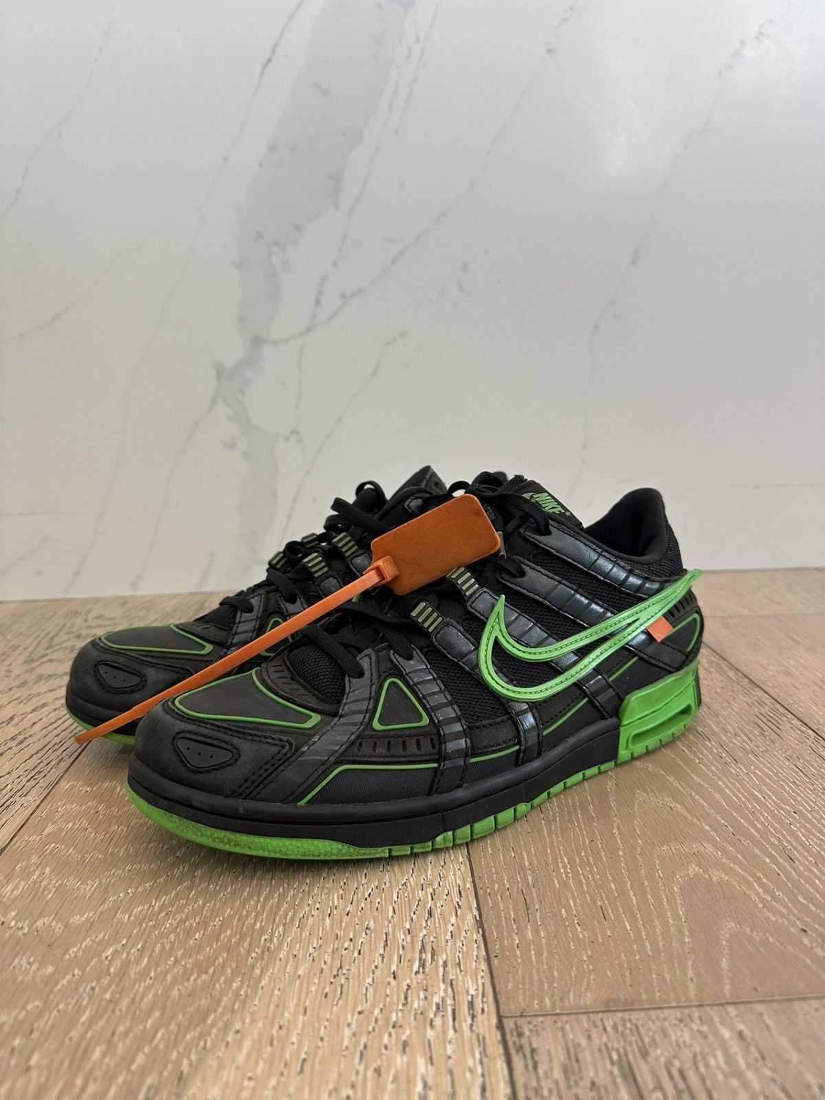 Nike × Off-White Nike Air Rubber Dunk Off-White Green Strike Size US 10 / EU 43 - 1 Thumbnail