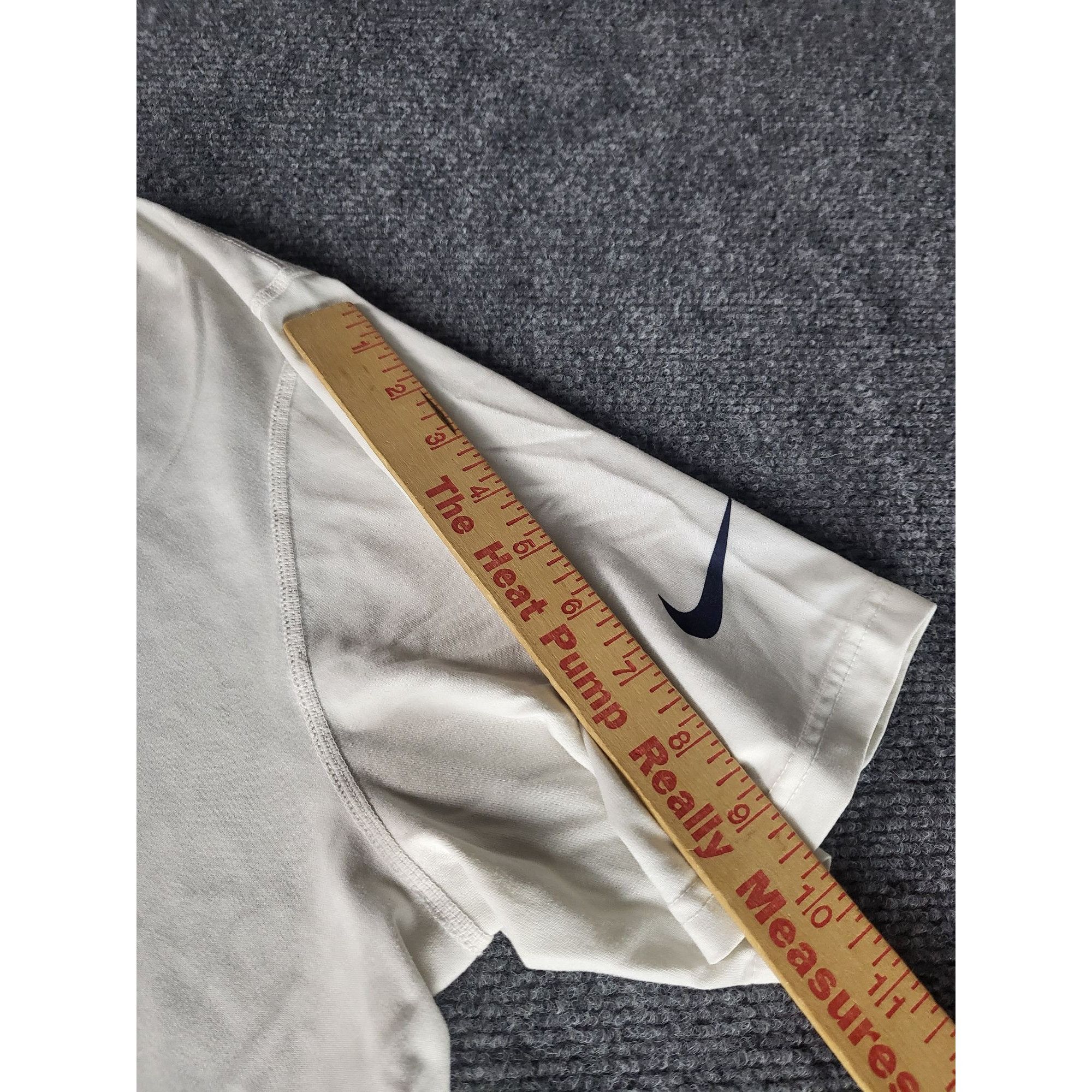 Nike Nike Dri Fit Dallas Cowboys Big Logo NFL T-shirt White Mens Size US L / EU 52-54 / 3 - 5 Thumbnail