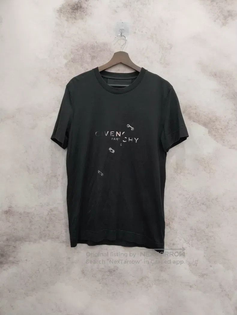 Givenchy Givenchy T-Shirt Size US S / EU 44-46 / 1 - 1 Thumbnail