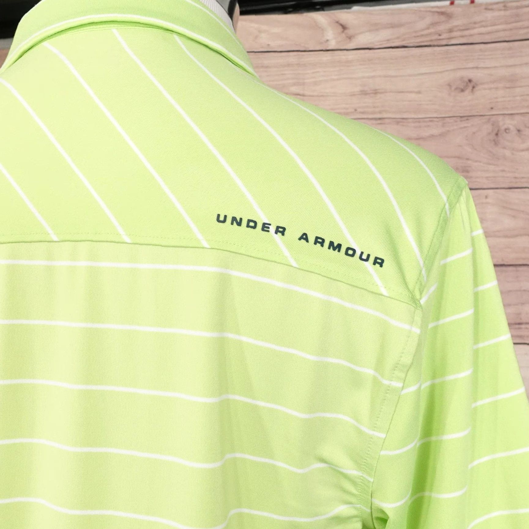 Under Armour Under Armour Polo Shirt Mens M Green Blue Striped HeatGear Golf Performance Short Sleeve Collared Moisture Wicking Lightweight Quick Dry Size US M / EU 48-50 / 2 - 6 Thumbnail