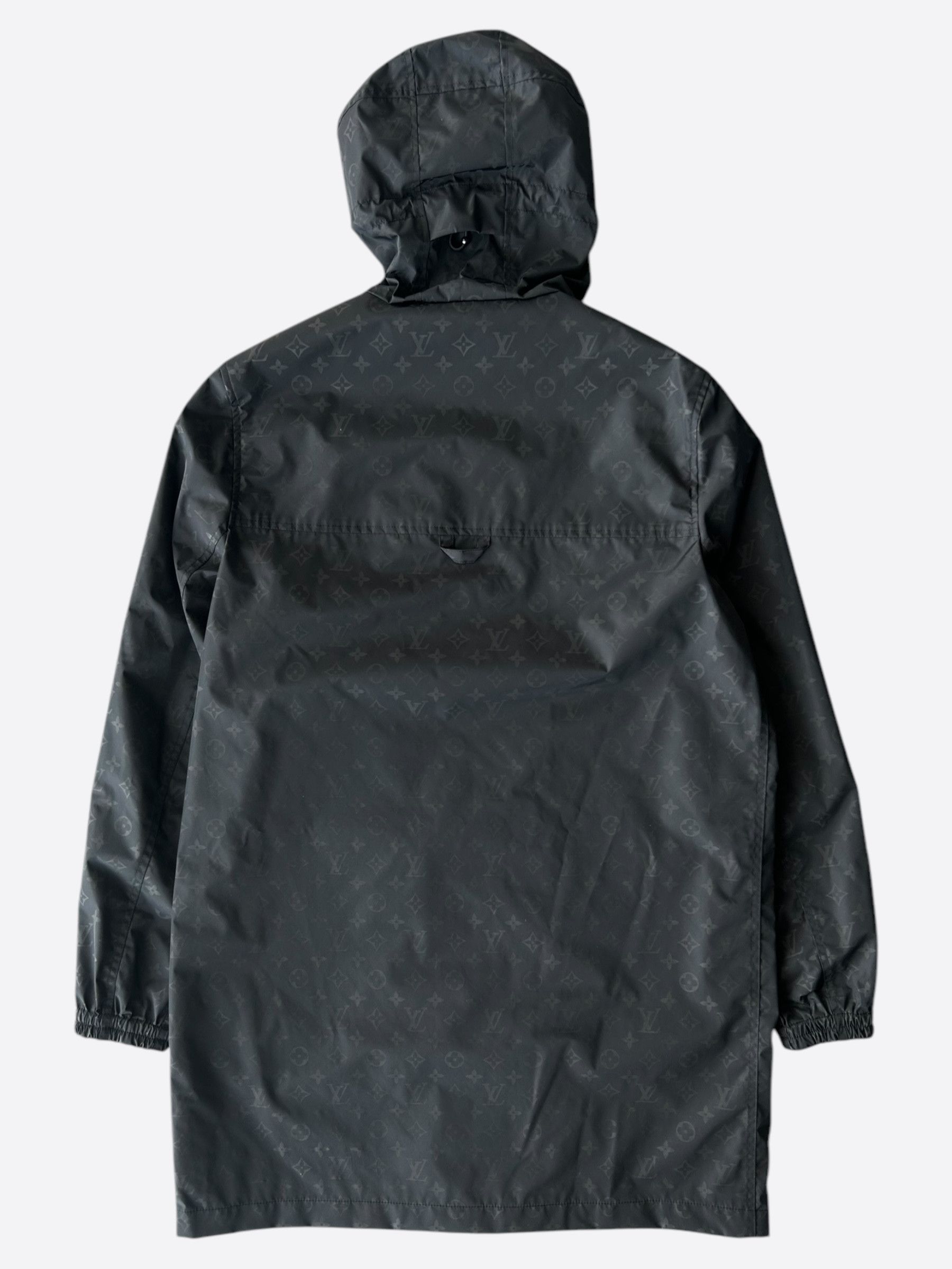 Louis Vuitton Louis Vuitton Black Monogram Raincoat Size US S / EU 44-46 / 1 - 2 Thumbnail