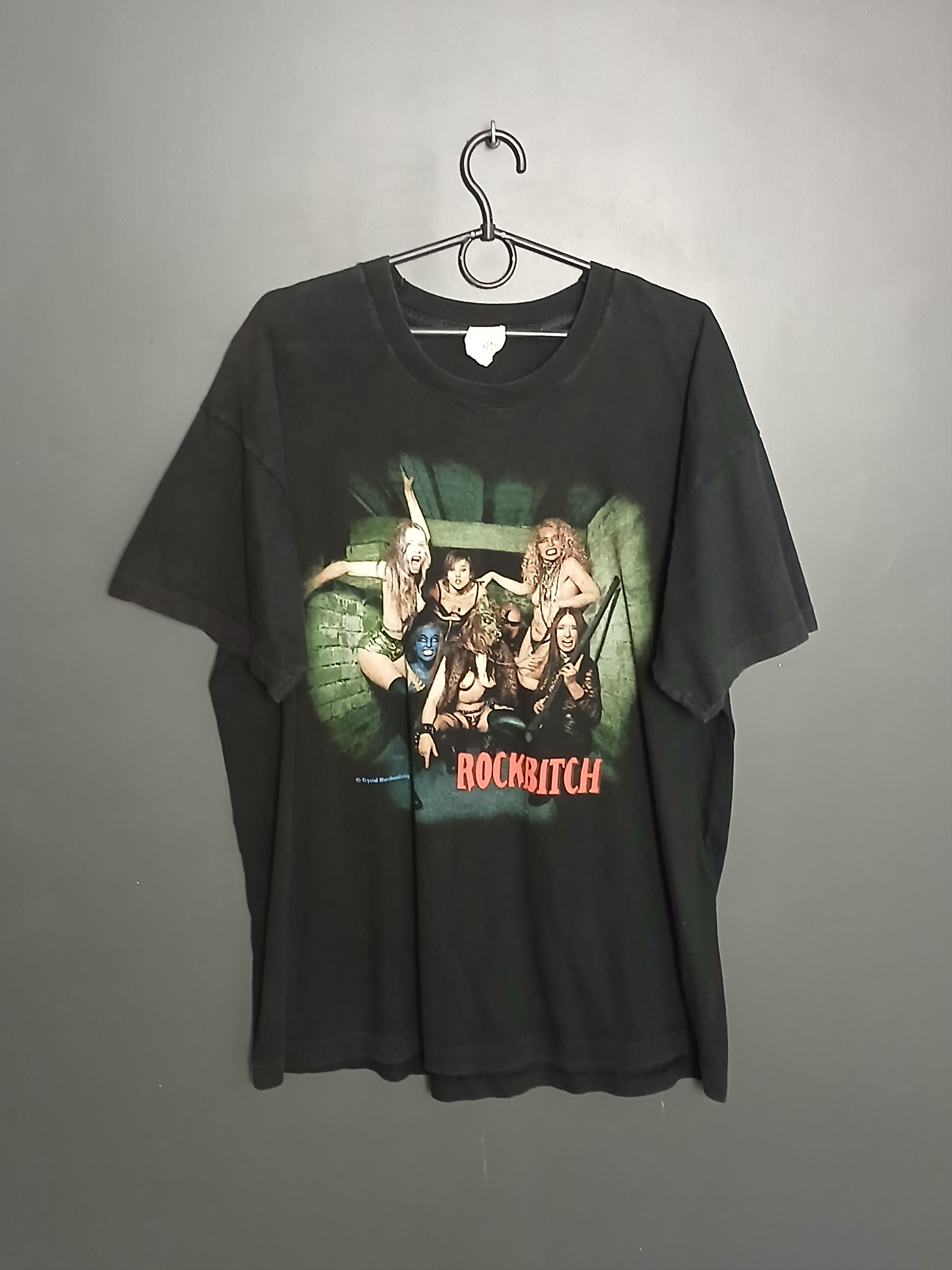 Vintage Vintage 1997 Rockbitch Access All Areas T-Shirt Size US L / EU 52-54 / 3 - 1 Thumbnail