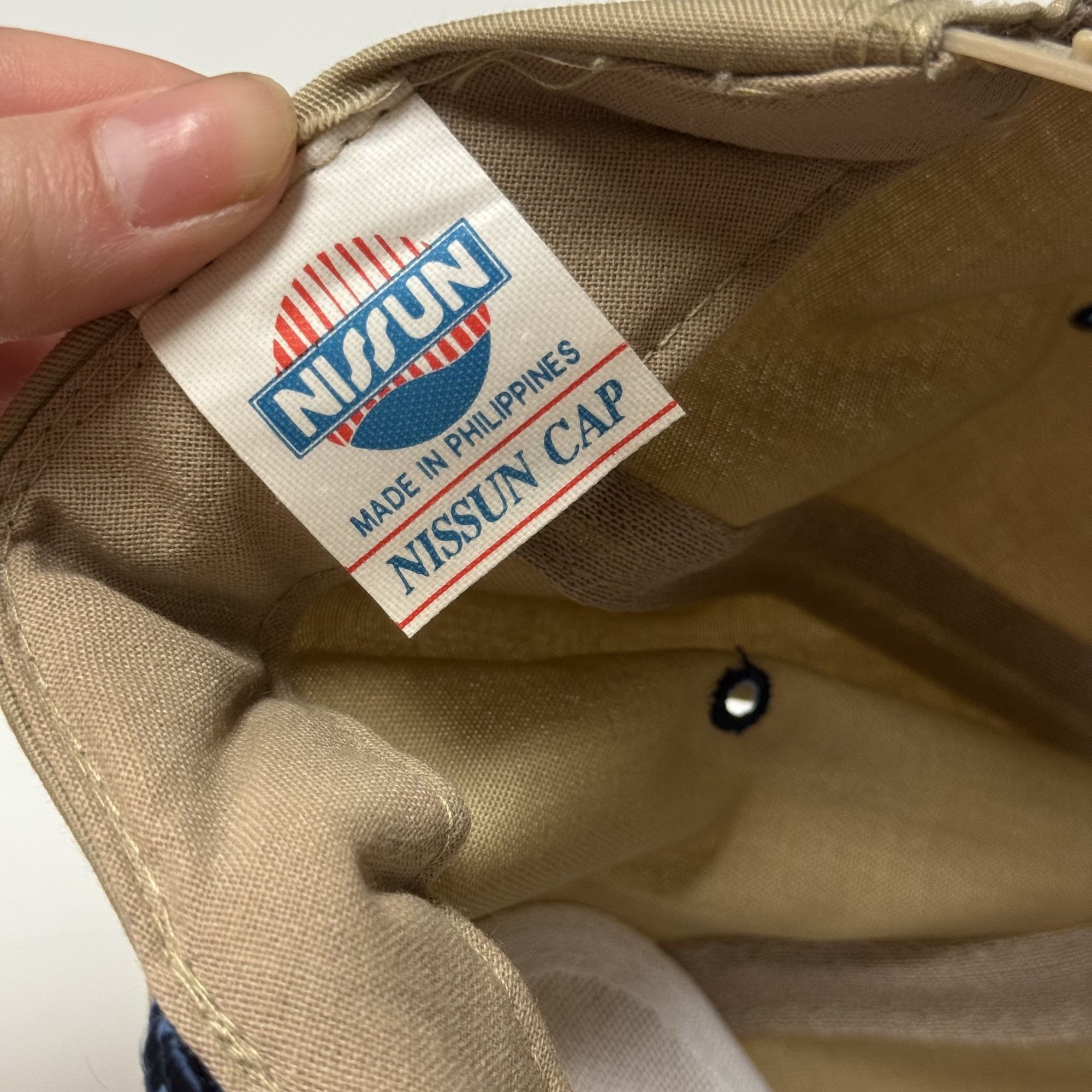 Nissan NoS New Vtg Nissun TRUCKER Hat GORDYS BAR BOTTLE Shop Cap Size ONE SIZE - 5 Thumbnail