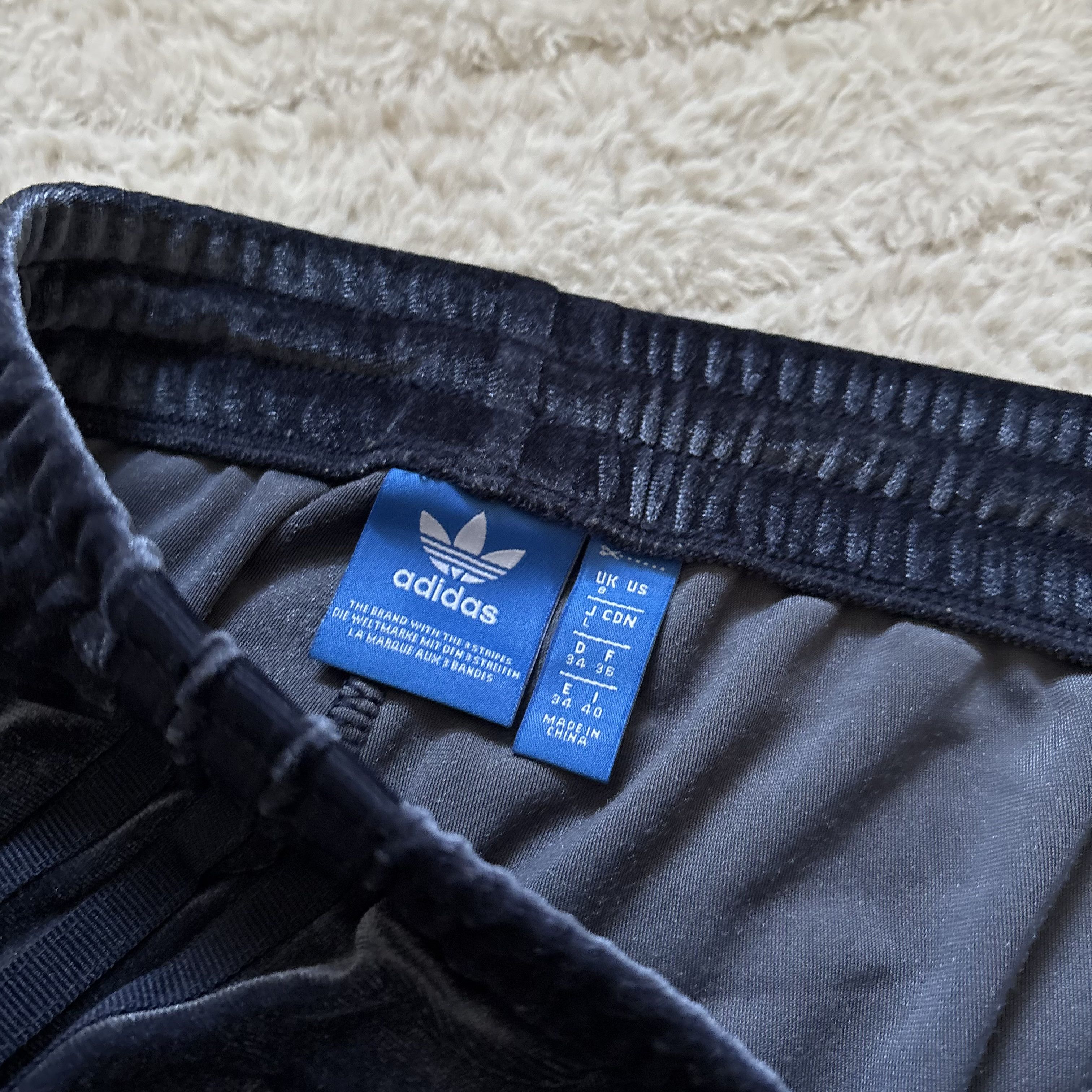 Adidas r tracksuit adidas Luxe velvet Firebird Originals Size 34" / US 12 / IT 48 - 10 Thumbnail