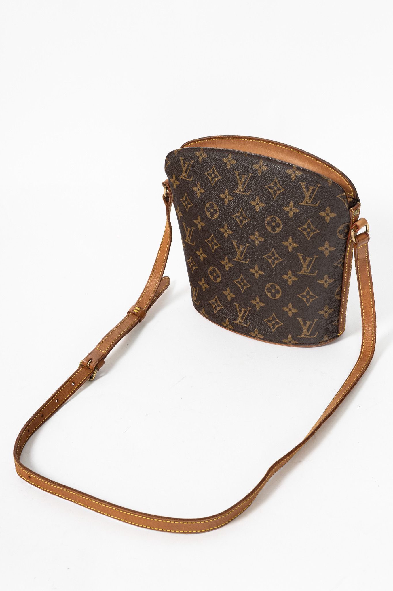 Louis Vuitton Louis Vuitton Drouot Monogram Canvas Crossbody Size ONE SIZE - 6 Thumbnail