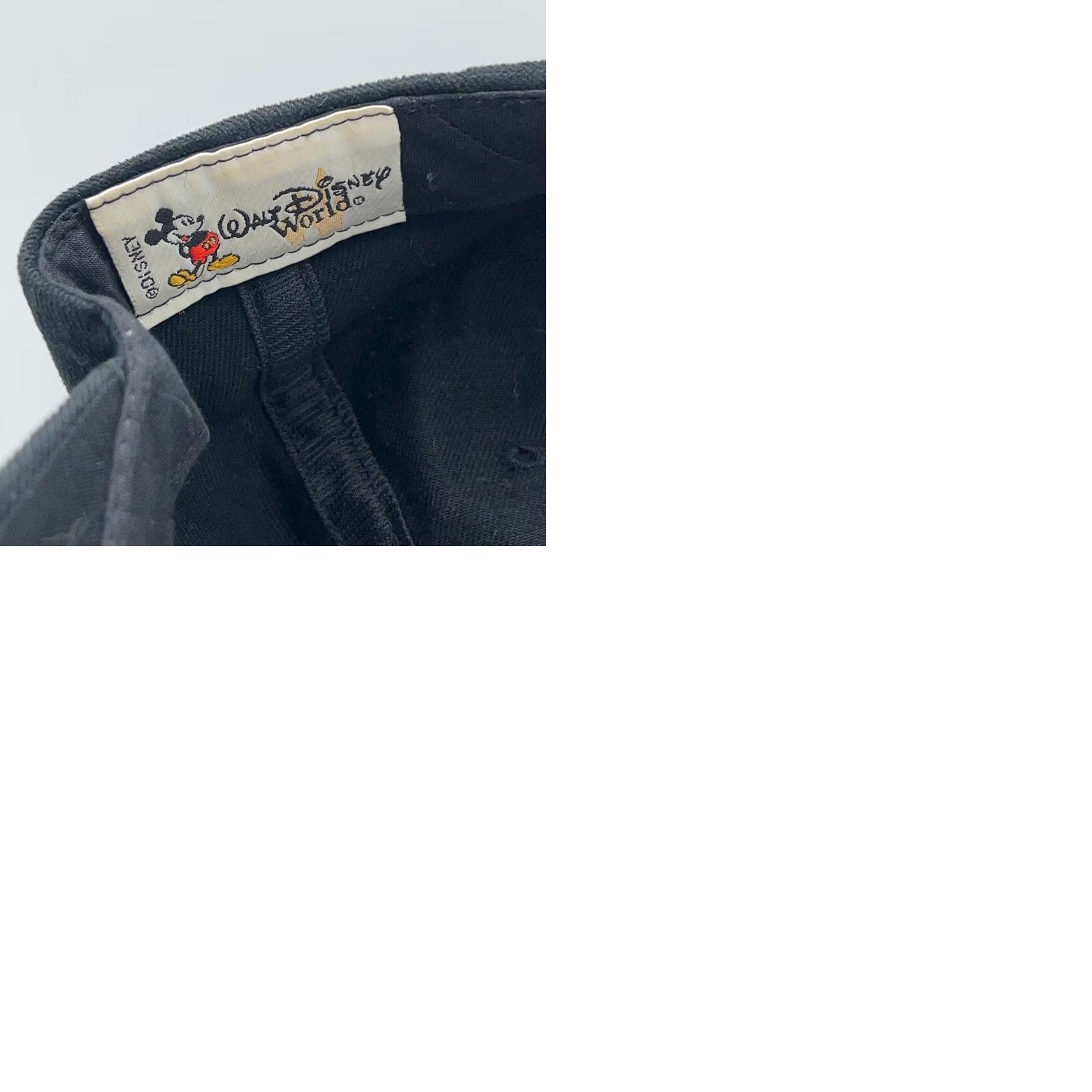 Disney VINTAGE Disney Strapback Hat Baseball Cap Adjustable Men Black 80s 90s Mickey Mouse Goofy Donald Duck y2k Size ONE SIZE - 9 Thumbnail