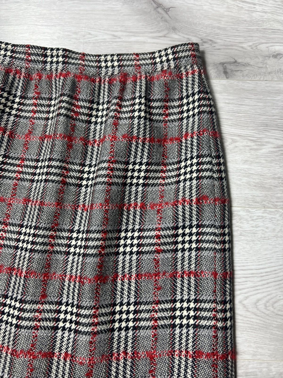 Celine Rare Vintage Celine Paris Tweed Wool Plaid Skirt Size 44 Size 32" / US 10 / IT 46 - 5 Thumbnail