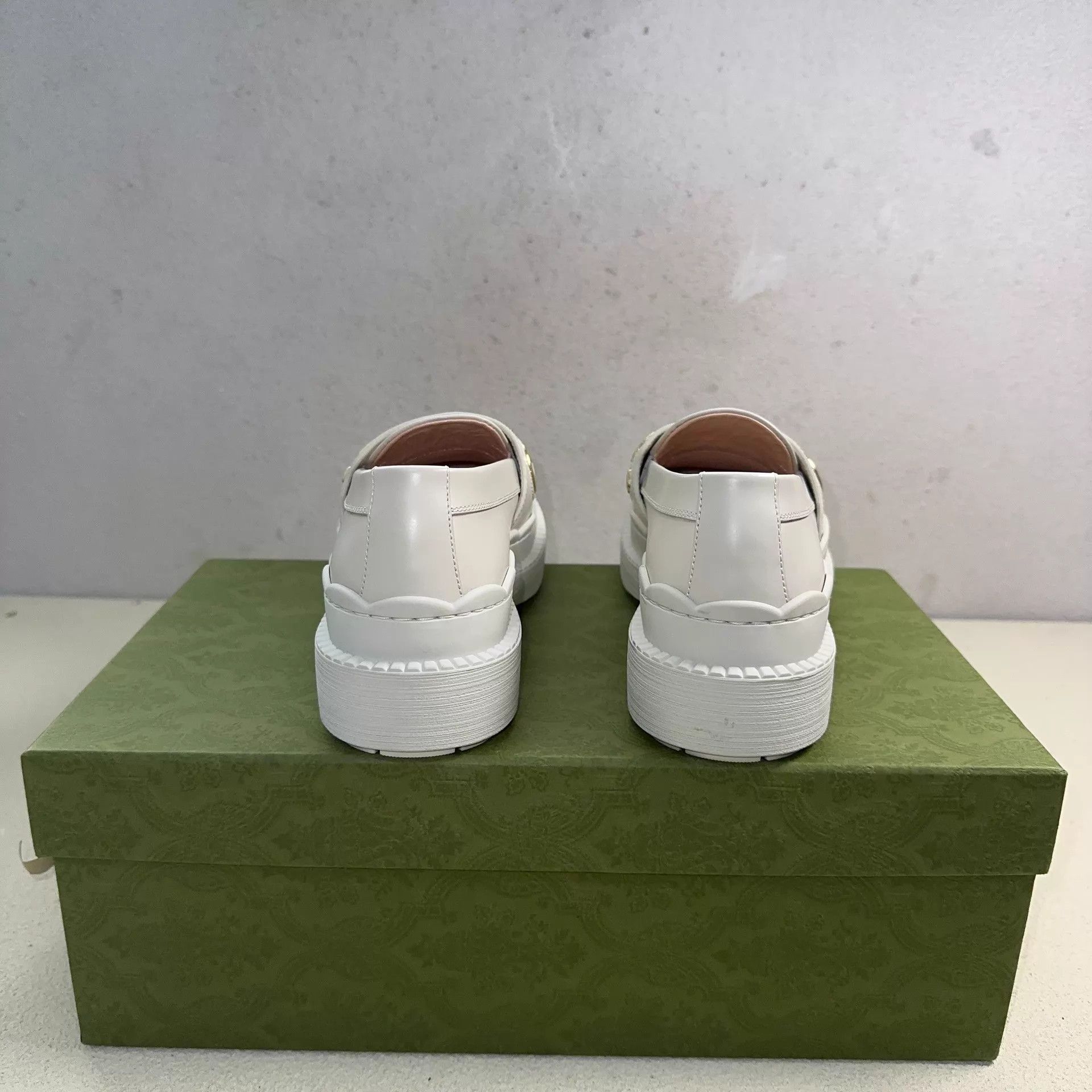 Gucci GUCCI White Platform Loafer Women's 36 Size US 5.5 / IT 35.5 - 3 Thumbnail