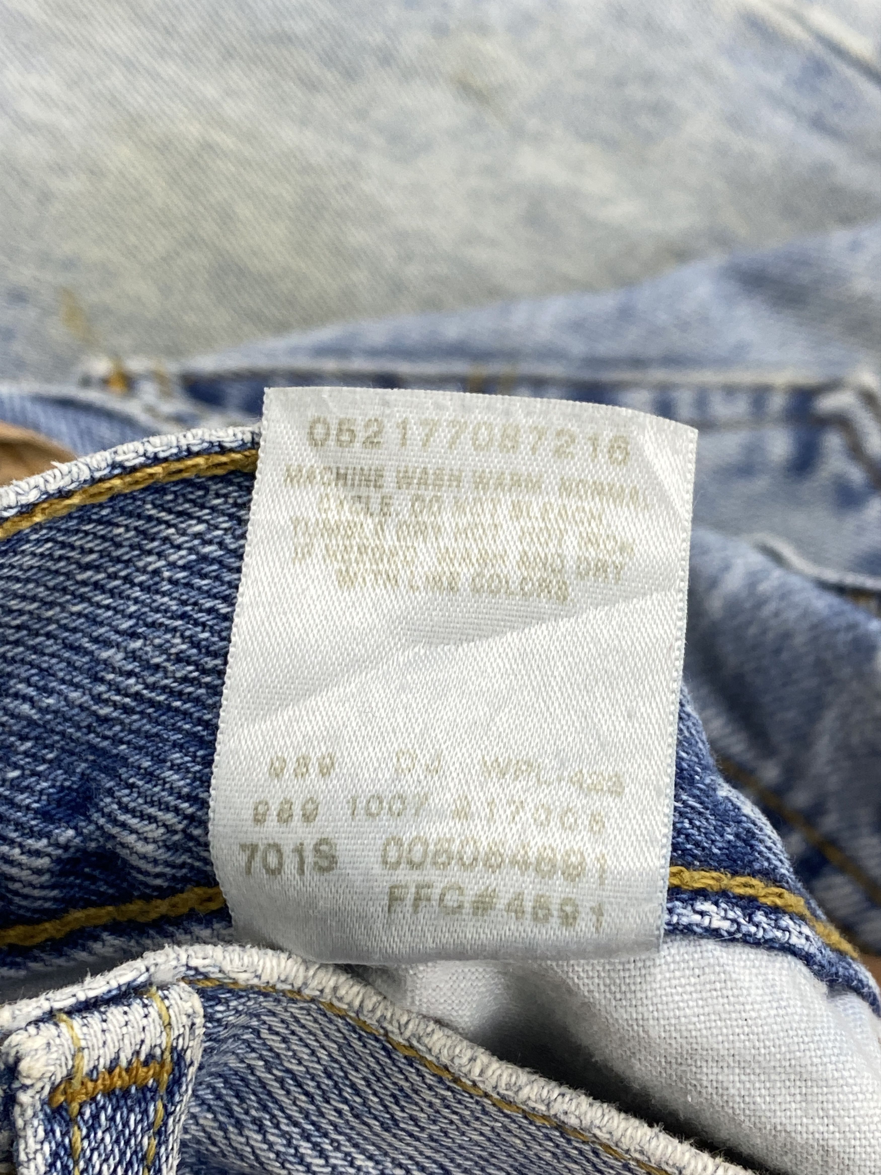 Levi's × Vintage Light Blue Vintage Levis 505 Jeans Size US 29 - 8 Thumbnail