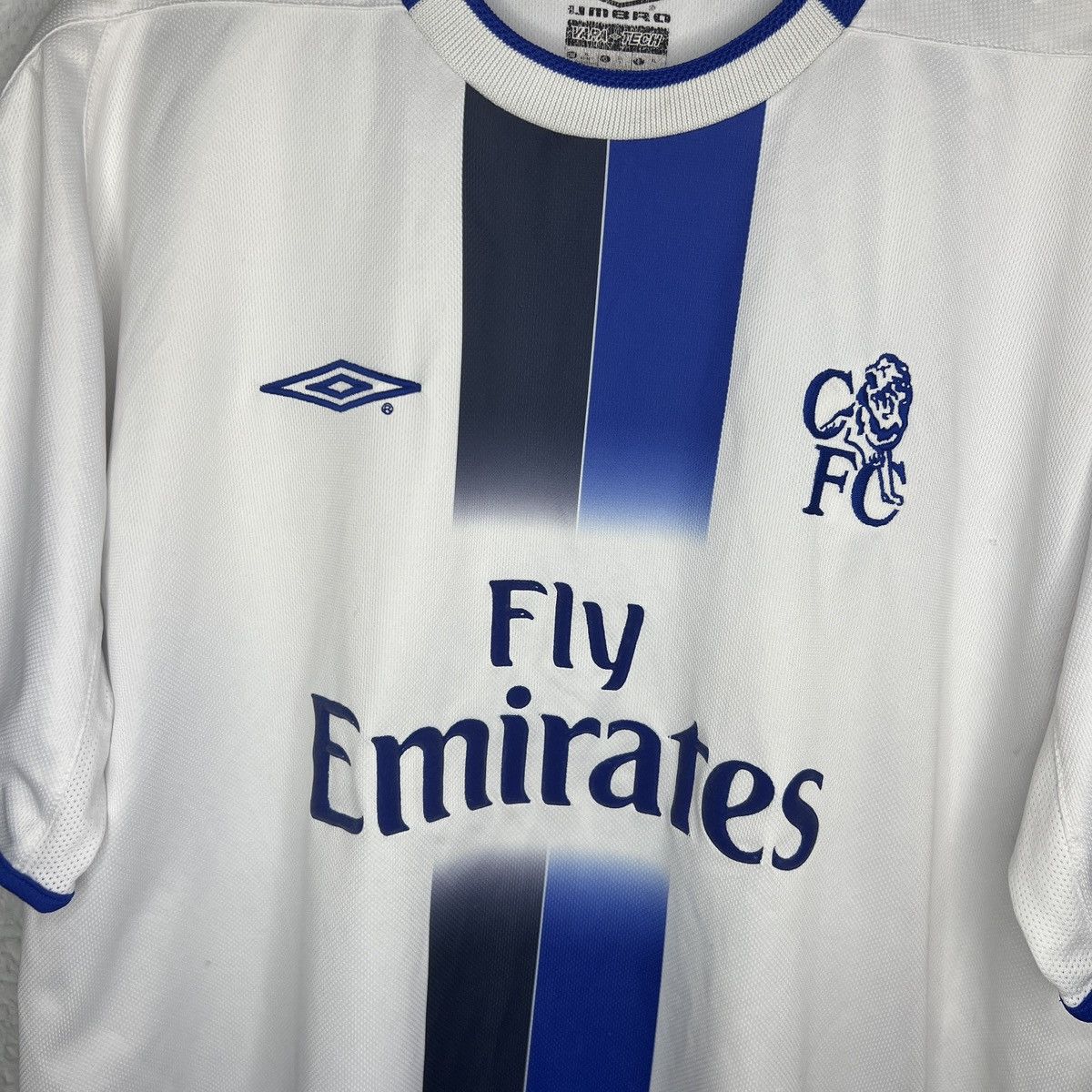 Umbro Rare ! Vintage FC Chelsea Umbro Football Shirt Jersey 00s Size US XL / EU 56 / 4 - 5 Thumbnail