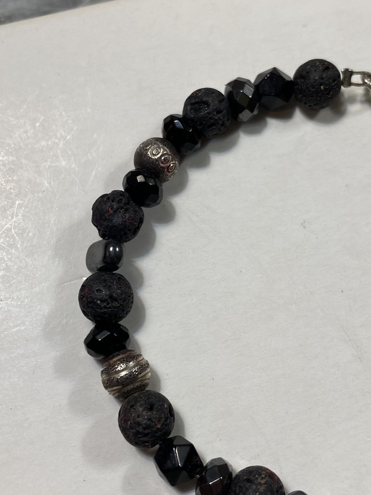 Japanese Brand × Jewelry × Vintage Handmade Lava Stone & Onyx Bracelet with 925 Silver Clasp Size ONE SIZE - 5 Thumbnail
