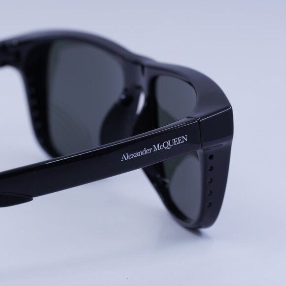 Alexander McQueen Alexander McQueen AM0292SA 001 Sunglasses Black Square Frame Size ONE SIZE - 9 Thumbnail