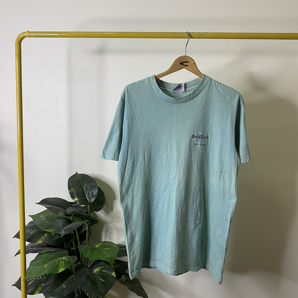 Hard Rock Cafe Vintage 1990s HRC Embroidery Small Logo Sage Green Tee Size US M / EU 48-50 / 2 - 1 Thumbnail