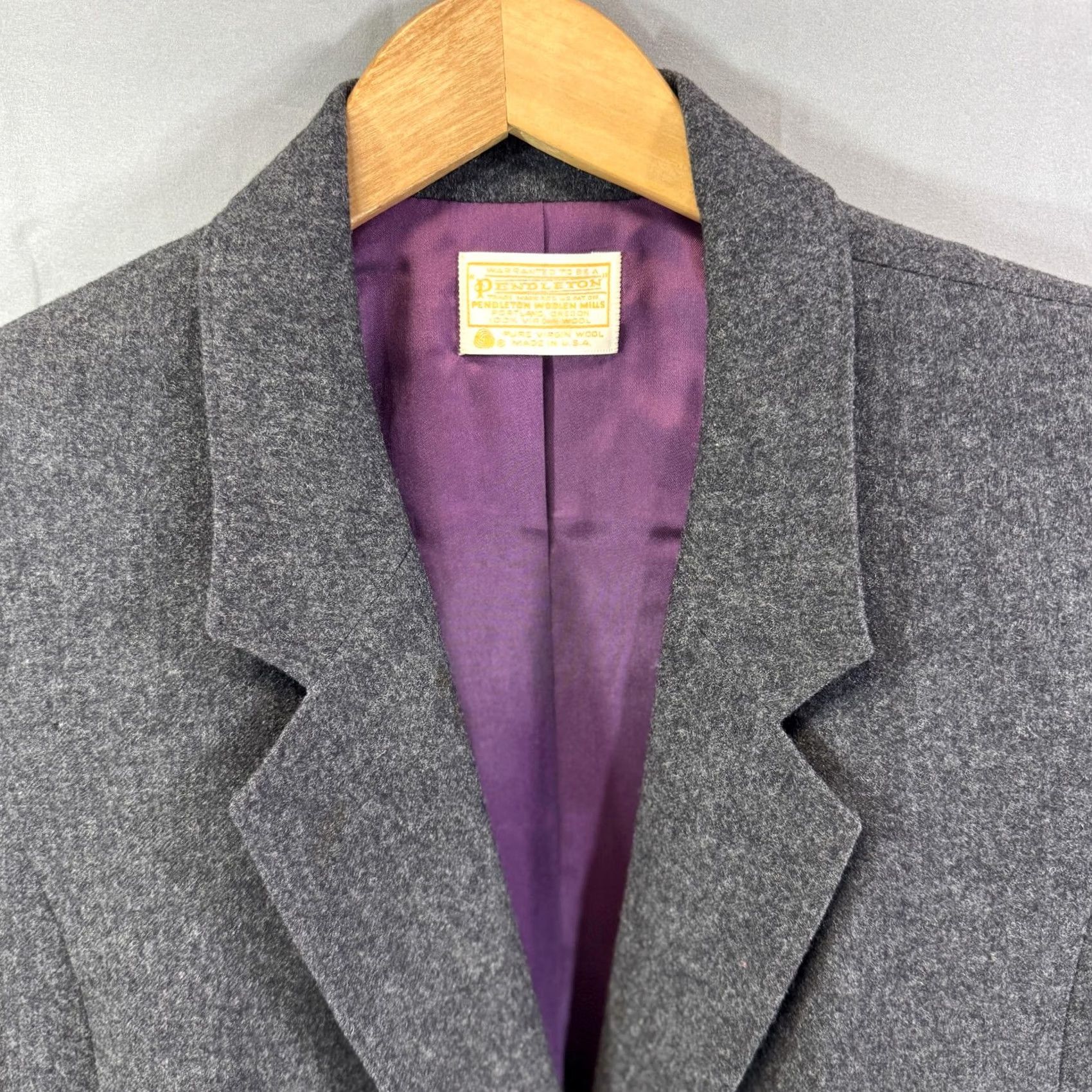 Pendleton VINTAGE Pendleton Blazer Womens Medium Gray Wool Double Breasted Jacket USA 90s 80s Mens Womens Boys Girls Size L / US 10 / IT 46 - 3 Thumbnail