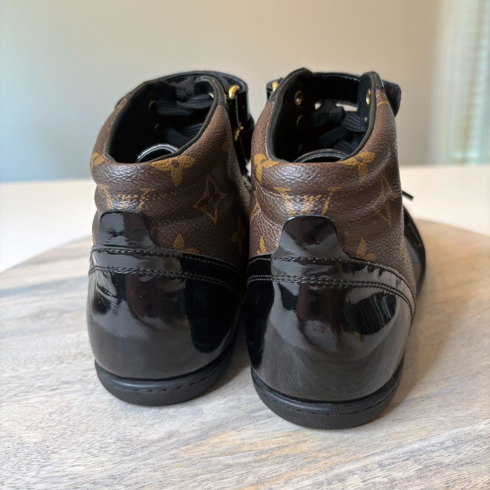Louis Vuitton Louis Vuitton Black Monogram High Top Sneakers Size 7.5 Size US 7.5 / IT 37.5 - 10 Thumbnail
