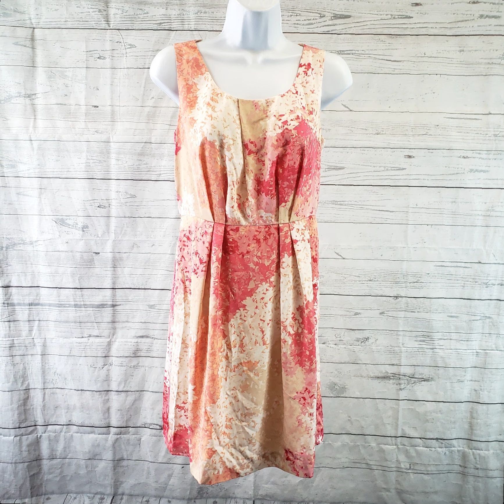 Loft Ann Taylor LOFT Dress Womens Sz 2P Pink Beige Floral Sleeveless Scoop Neck Size XS / US 0-2 / IT 36-38 - 2 Thumbnail
