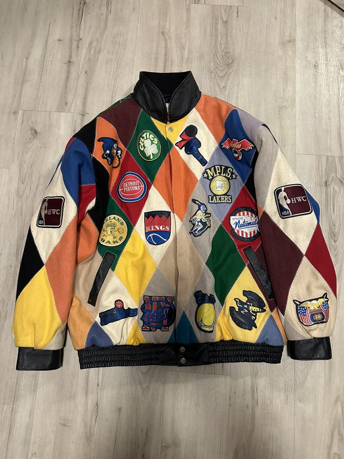 Jeff Hamilton Jeff Hamilton NBA Hardwood ClassicsTeam Patchwork Jacket 6XL Size US XXL / EU 58 / 5 - 1 Thumbnail