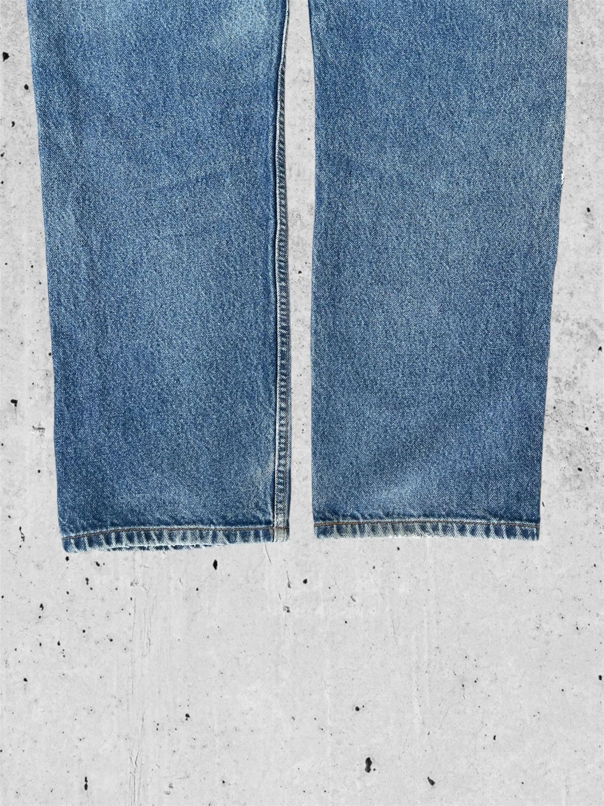 Jean × Levi's 🔥 Levi's 505 Distressed Denim Vintage W35 🔥 Size US 35 - 12 Thumbnail