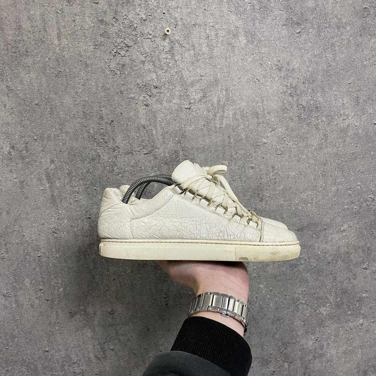 Balenciaga Balenciaga Arena Low Top Sneakers White Size US 5 / EU 37 - 2 Thumbnail
