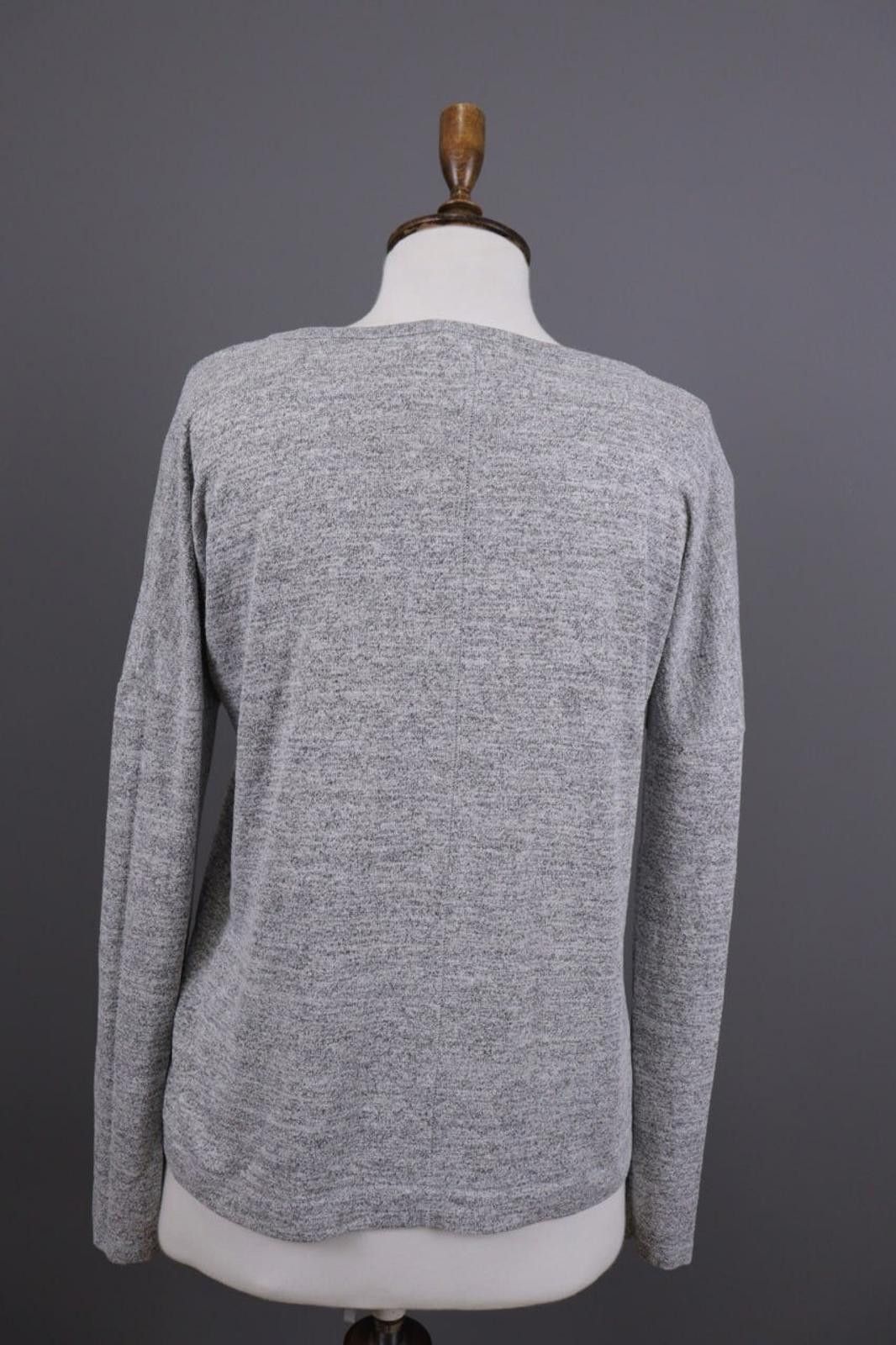 Rag & Bone Rag & Bone Gray V-Neck Knitted Pullover Sweater Size S Size S / US 4 / IT 40 - 8 Thumbnail