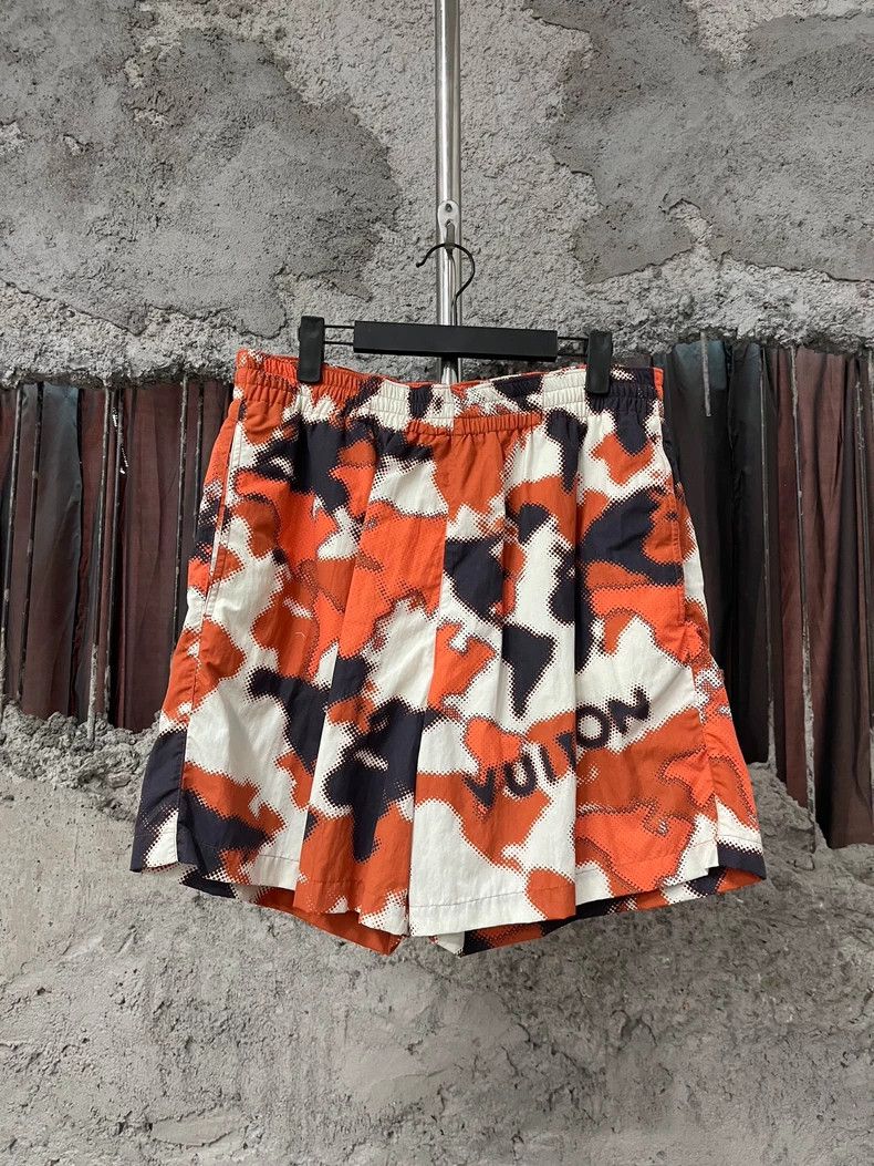 Louis Vuitton Louis Vuitton size l shorts Size US 28 / EU 44 - 1 Thumbnail