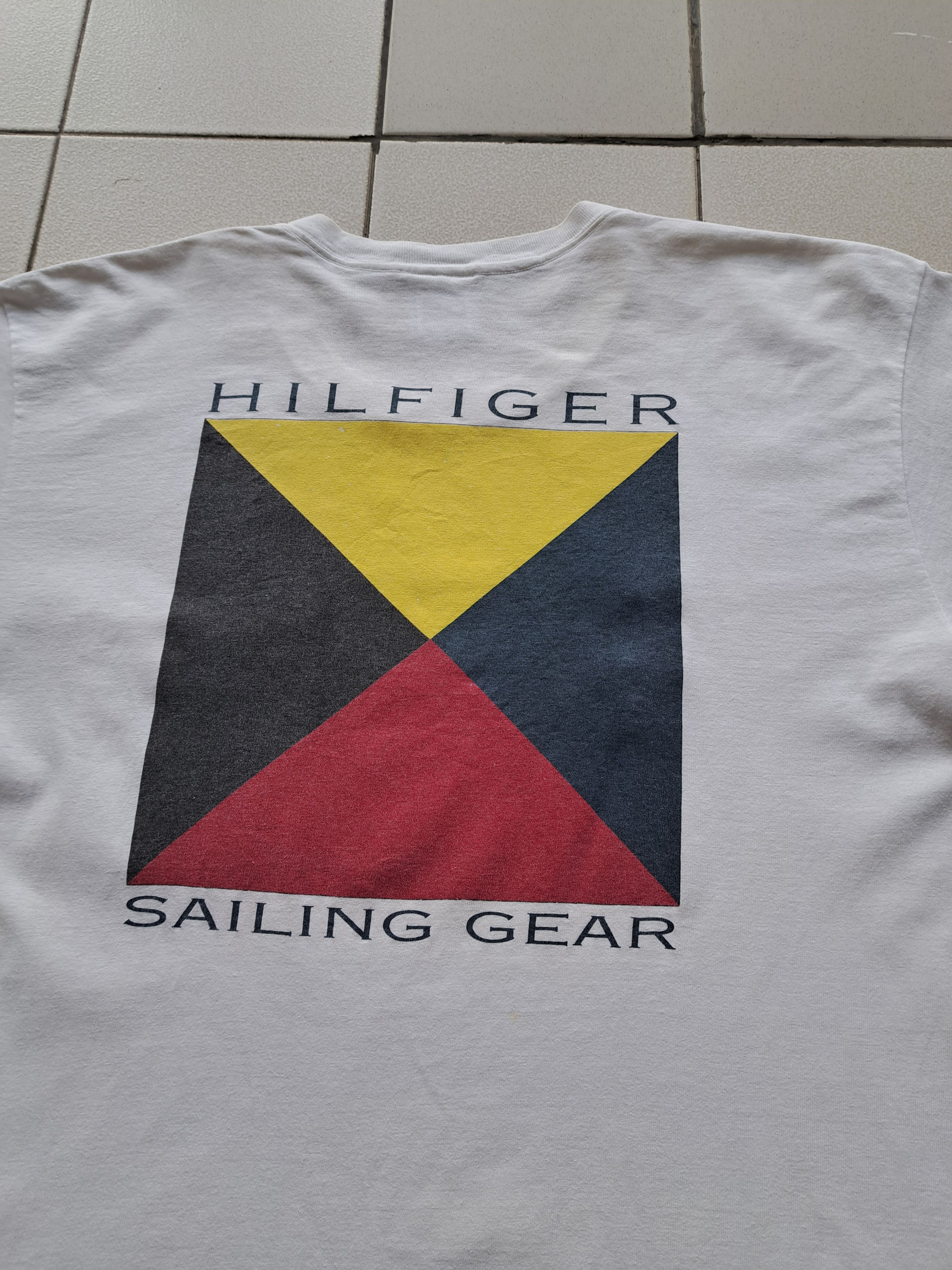 Tommy Hilfiger Vintage 90s Tommy Hilfiger Sailing Gear T-Shirt Size US L / EU 52-54 / 3 - 4 Thumbnail